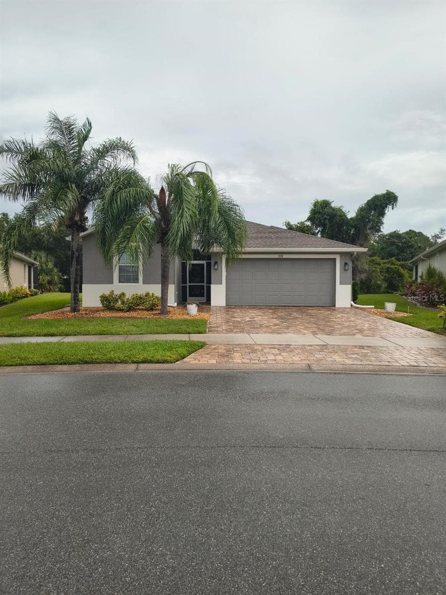 5070 LAYTON DR