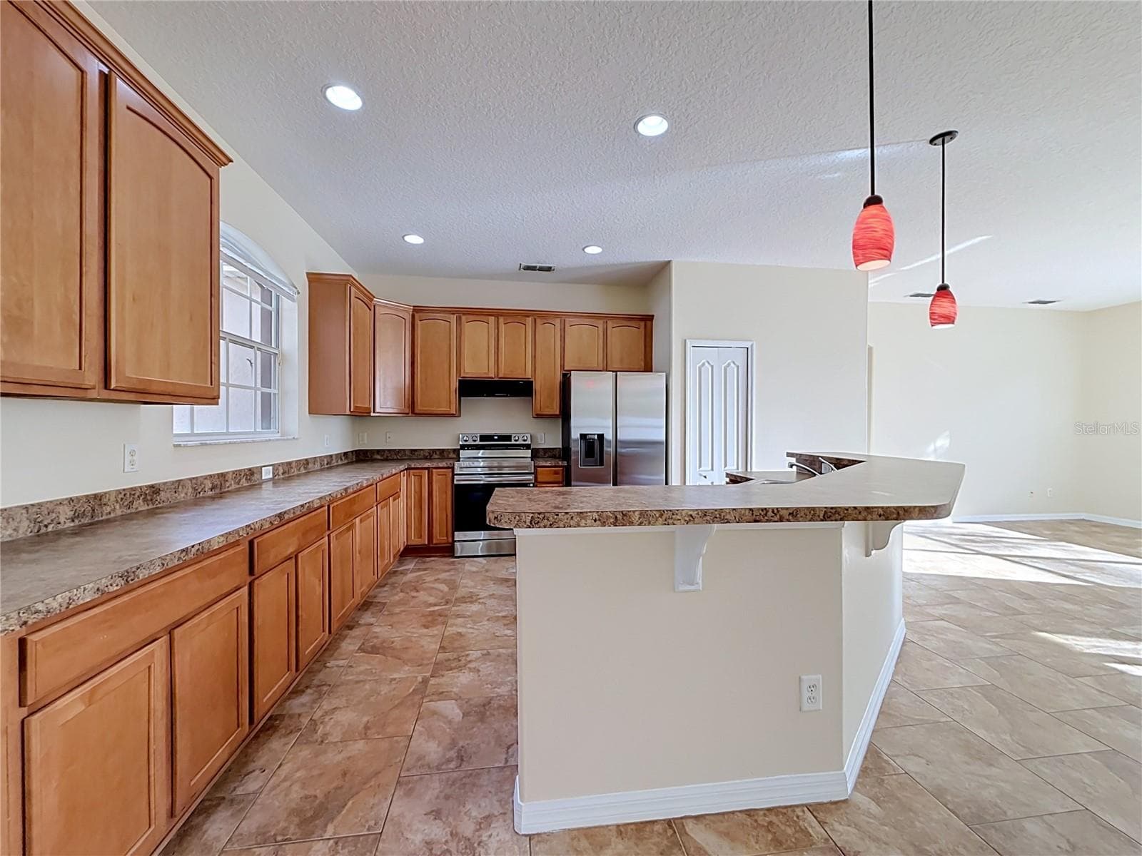 Single Family Residence at 36310 CAVALIER, GRAND ISLAND, photo 14 of 63