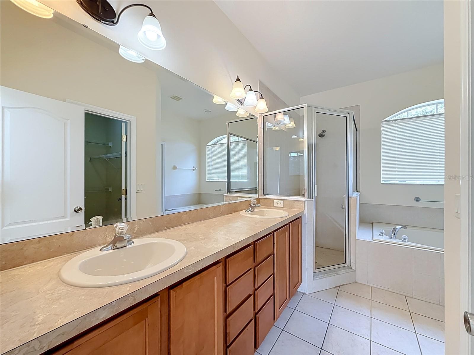 Single Family Residence at 36310 CAVALIER, GRAND ISLAND, photo 32 of 63