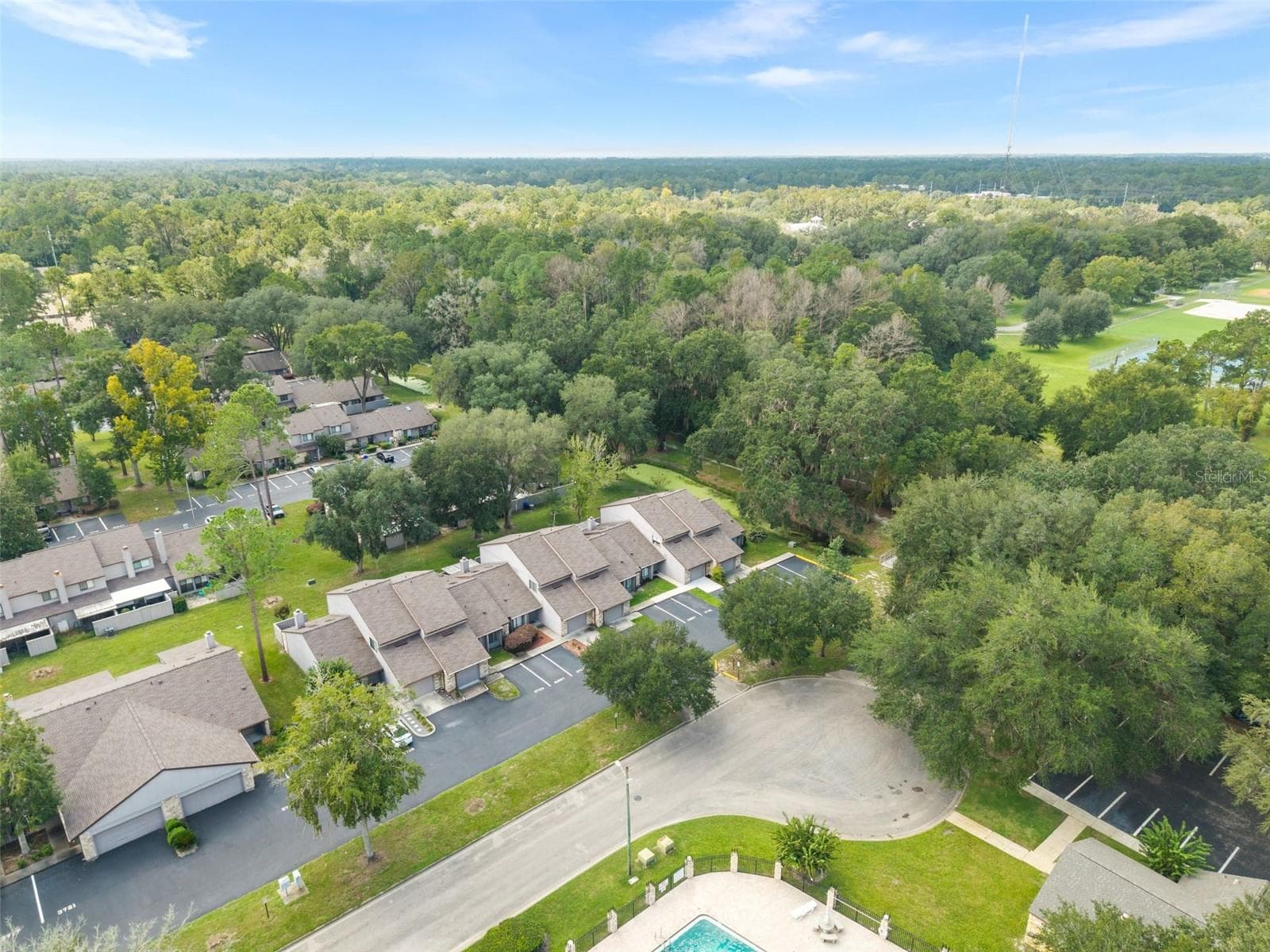 Drone of Mile Run - close to amenities - 3745 NW 58TH PL, GAINESVILLE