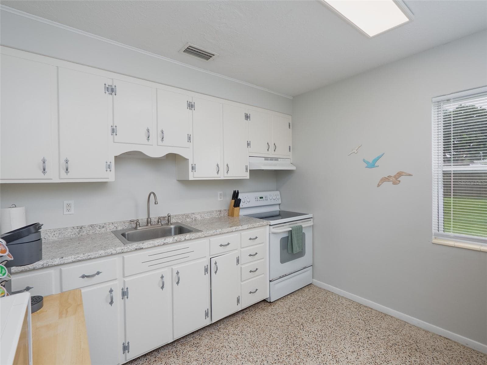 Kitchen - 3314 NEW ENGLAND ST, SARASOTA