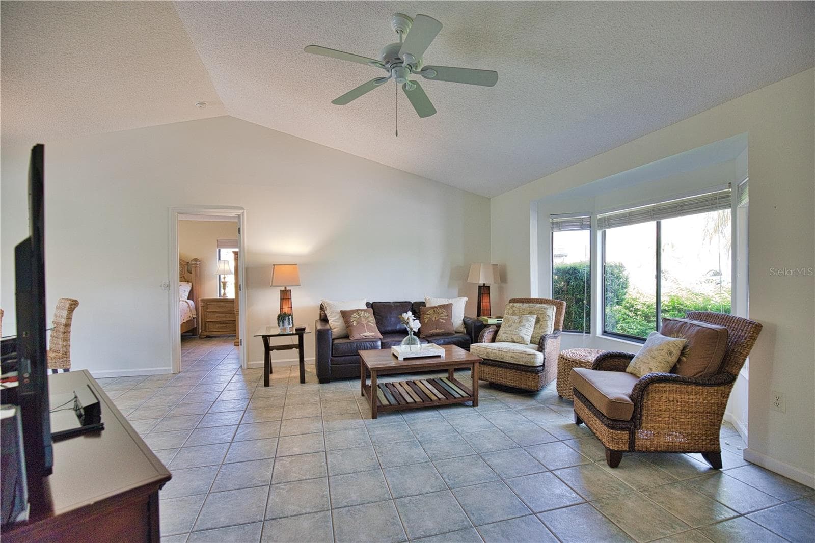 Single Family Residence at 32 INLETS BLVD #32, NOKOMIS, photo 5 of 42