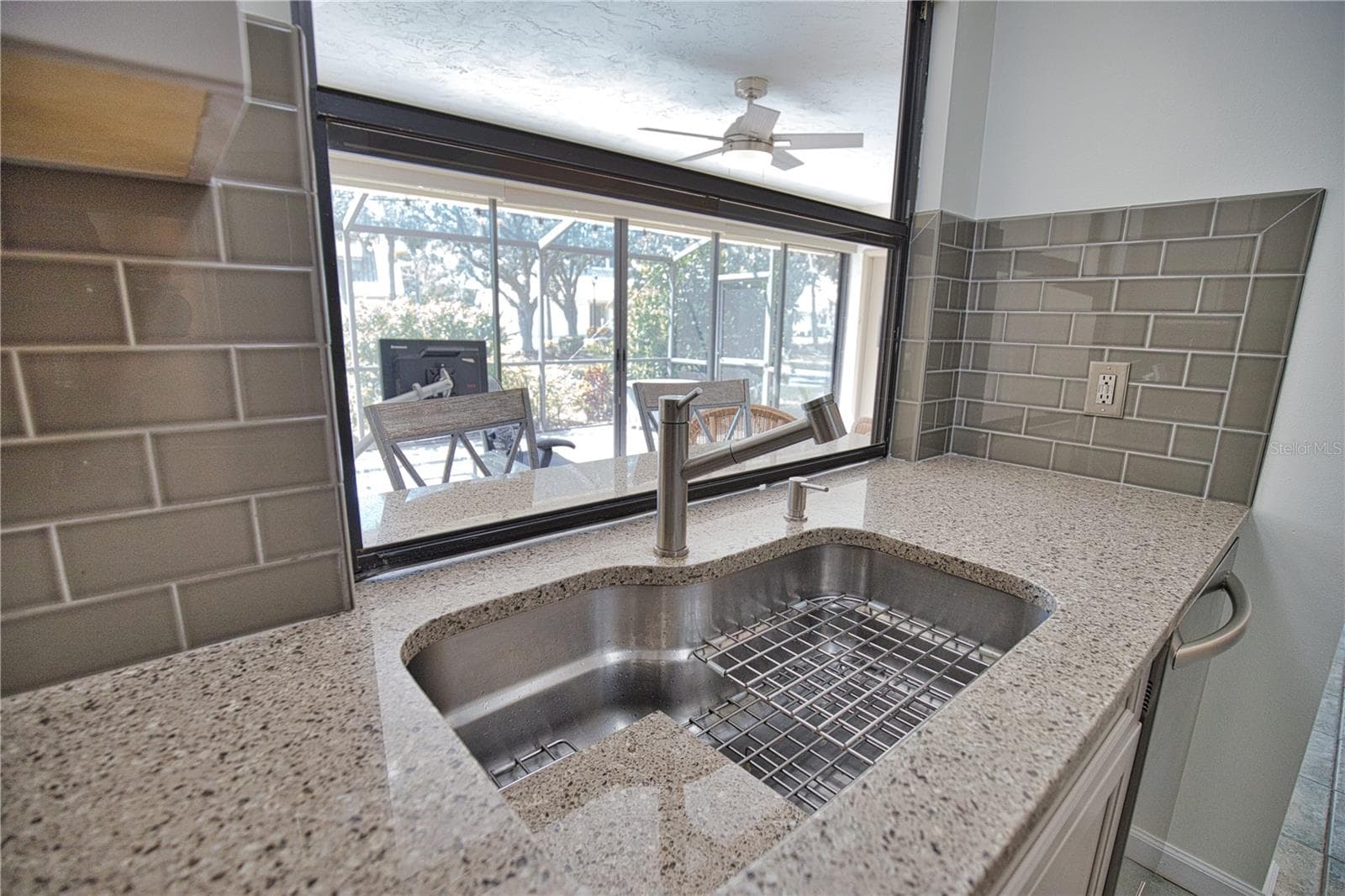 Single Family Residence at 32 INLETS BLVD #32, NOKOMIS, photo 12 of 42