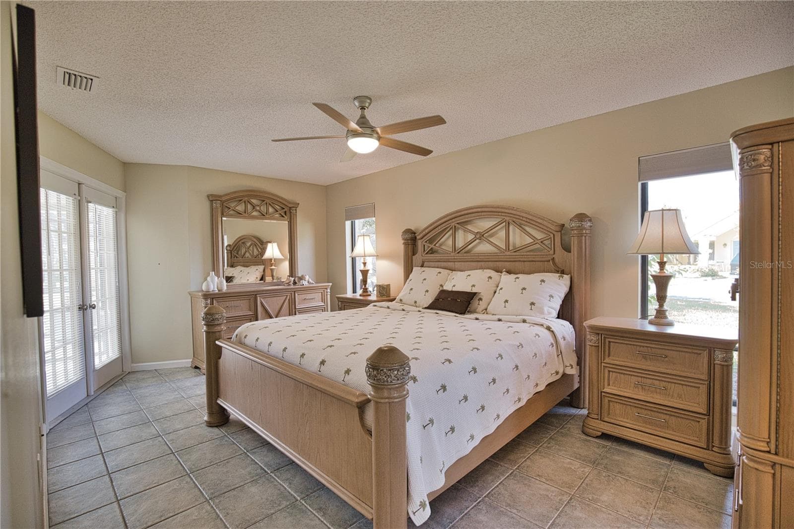 Single Family Residence at 32 INLETS BLVD #32, NOKOMIS, photo 16 of 42