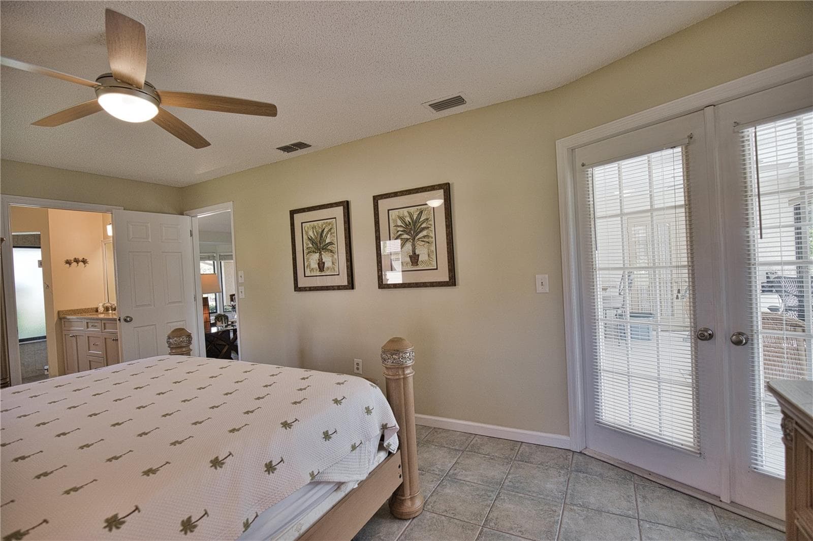 Single Family Residence at 32 INLETS BLVD #32, NOKOMIS, photo 17 of 42