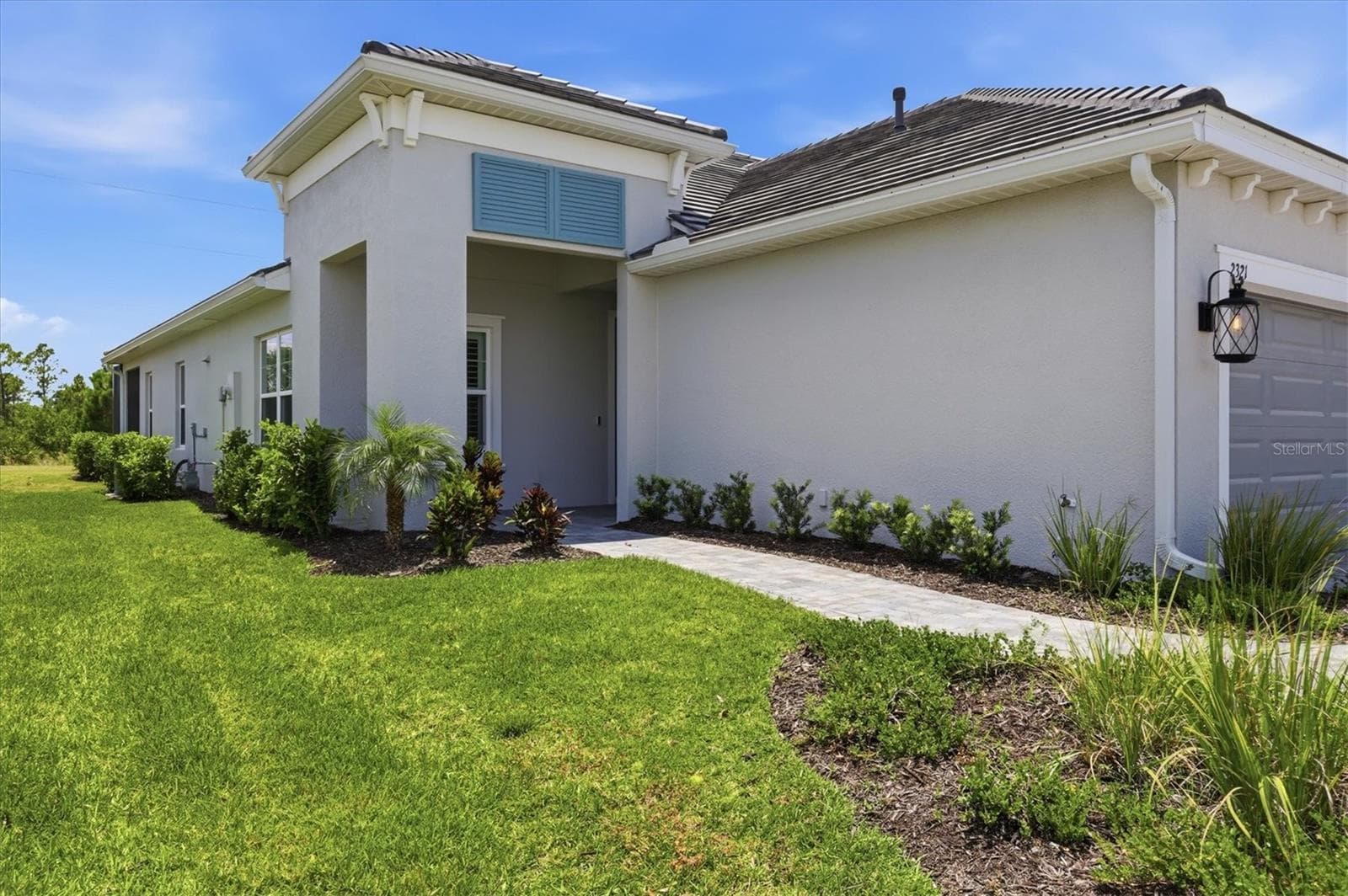 Villa at 2321 BLUE MAHOE LN, SARASOTA, photo 3 of 46