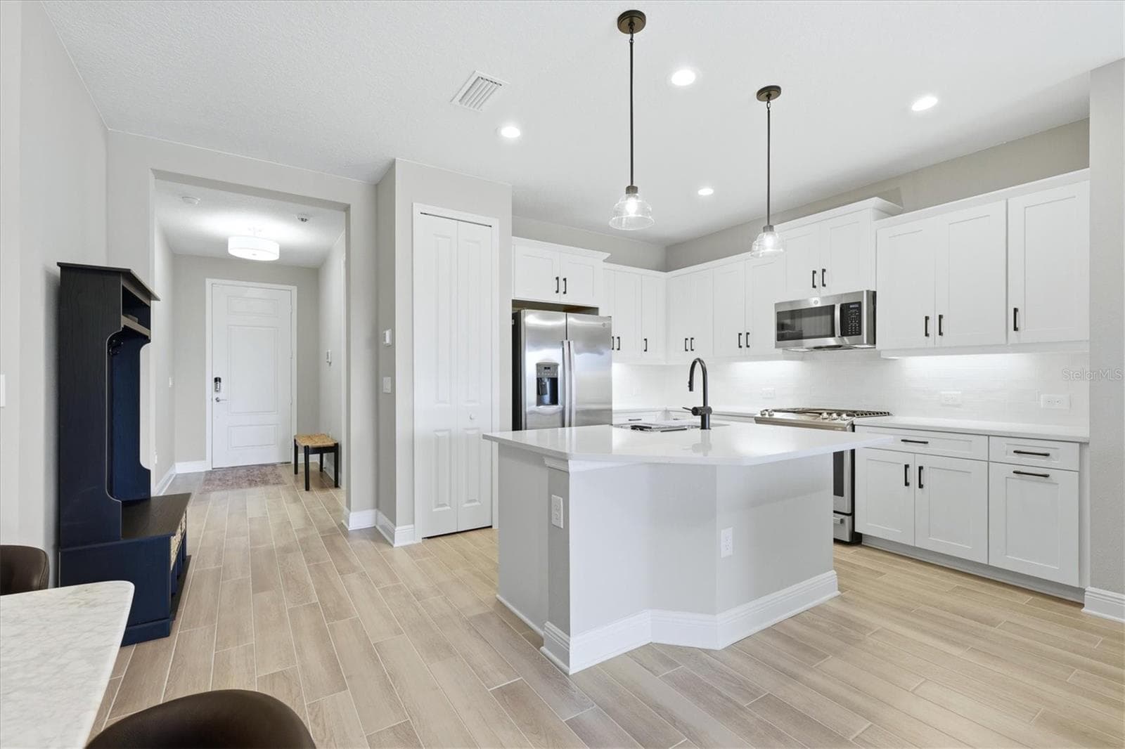 Villa at 2321 BLUE MAHOE LN, SARASOTA, photo 16 of 46