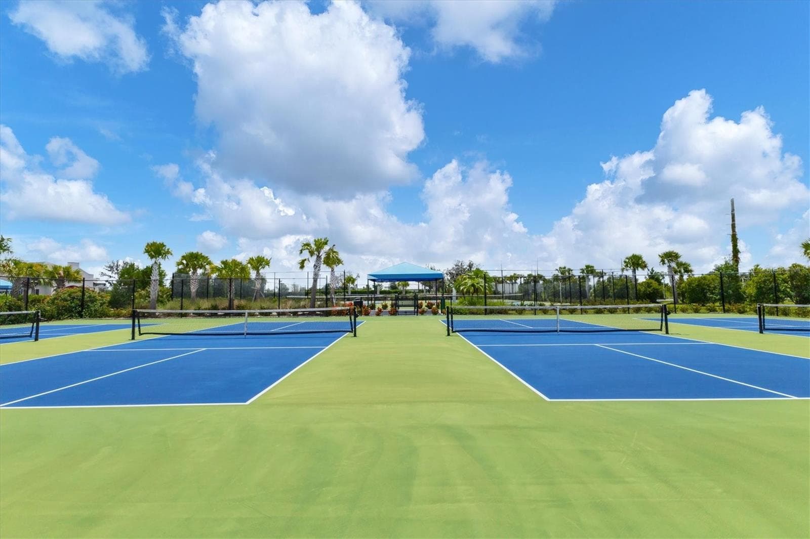 Villa at 2321 BLUE MAHOE LN, SARASOTA, photo 44 of 46