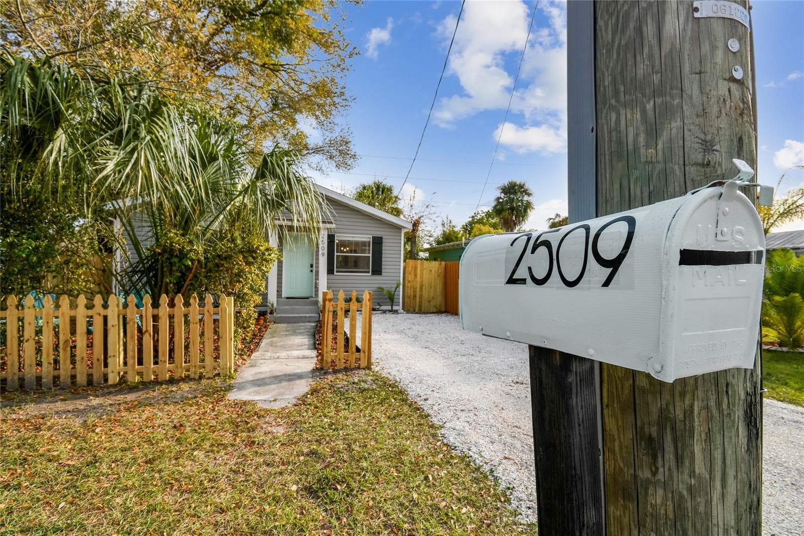 Single Family Residence at 2509 E 12TH AVE, TAMPA, photo 5 of 33