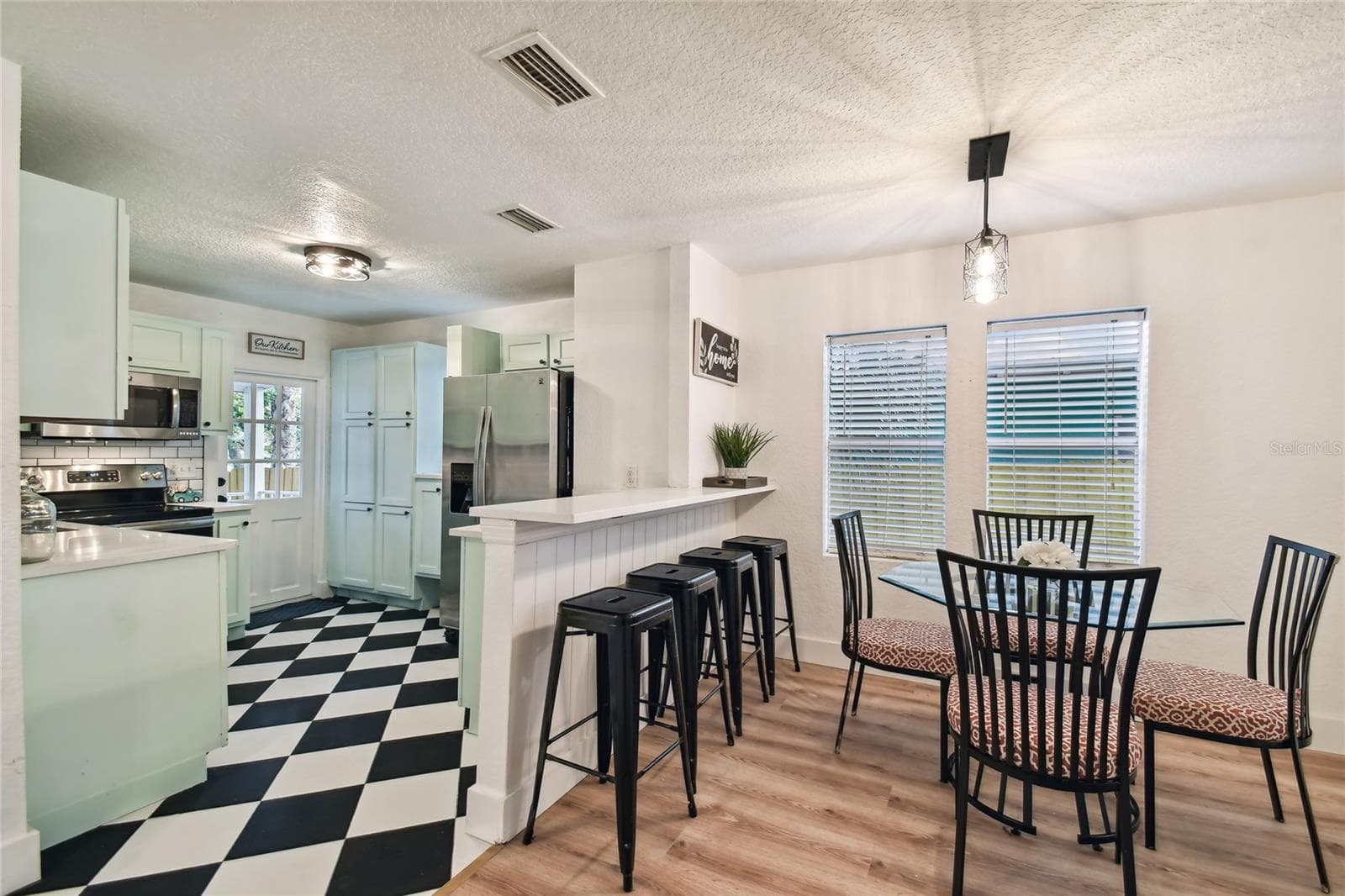 Single Family Residence at 2509 E 12TH AVE, TAMPA, photo 12 of 33