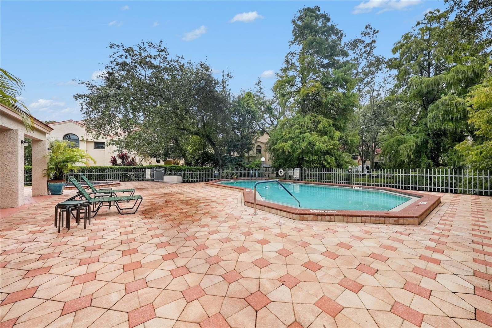 Community Pool - 203 LOS PRADOS DR #1322, SAFETY HARBOR
