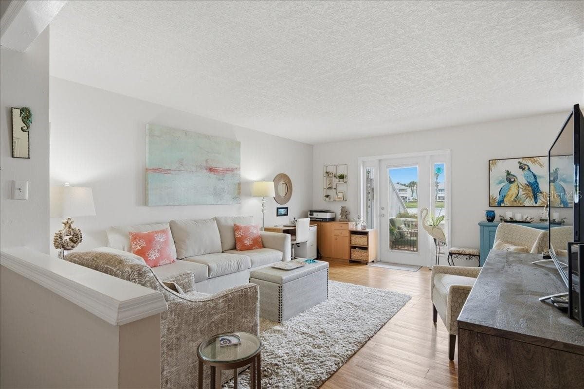 Condominium at 111 SEAHORSE DR SE #B, ST PETERSBURG, photo 10 of 63