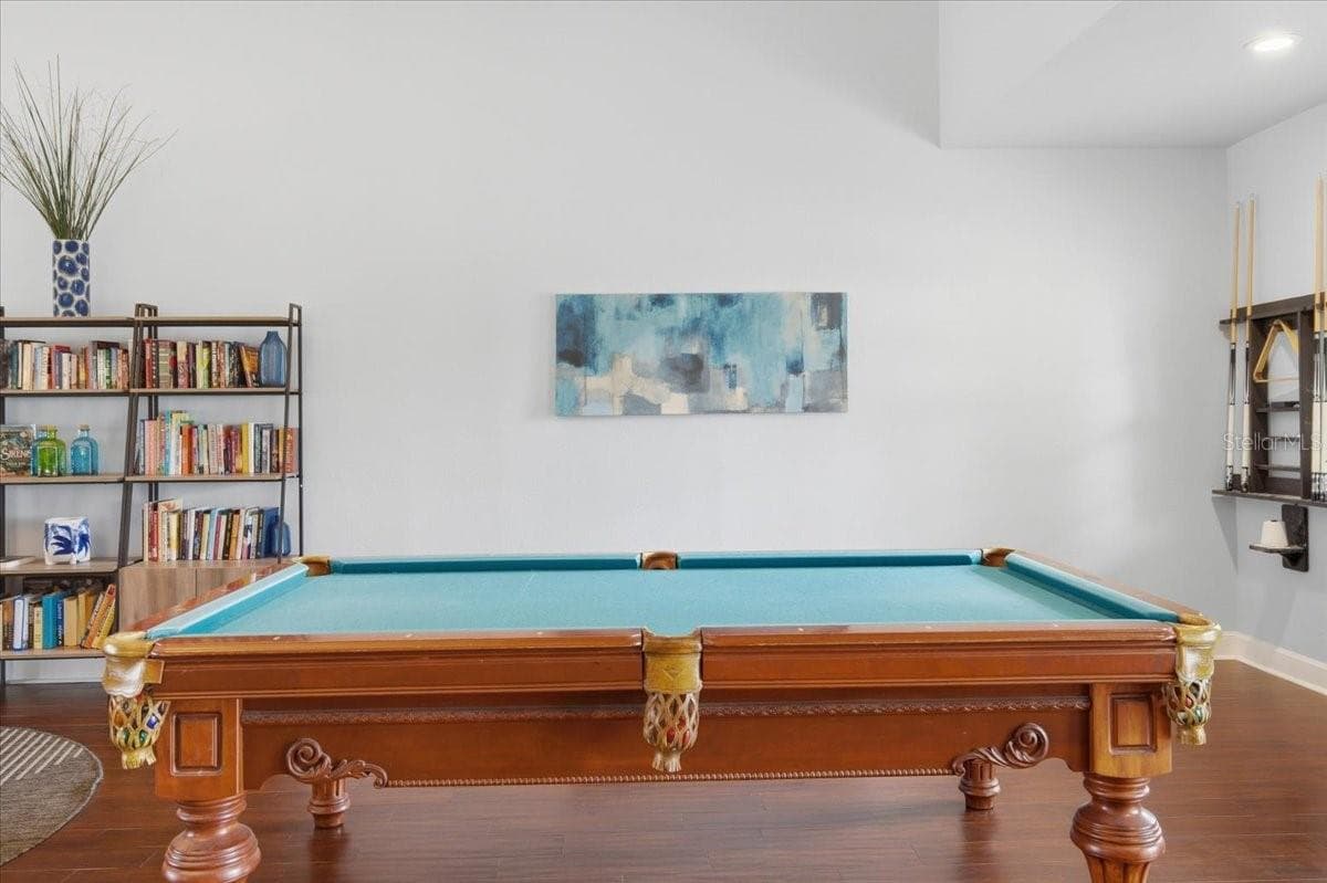 Condominium at 111 SEAHORSE DR SE #B, ST PETERSBURG, photo 46 of 63