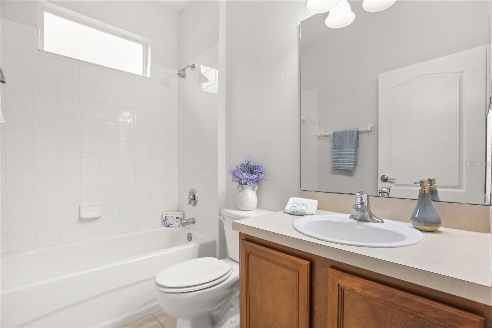 Single Family Residence at 10175 SHADOW CREEK DR, ORLANDO, photo 17 of 25