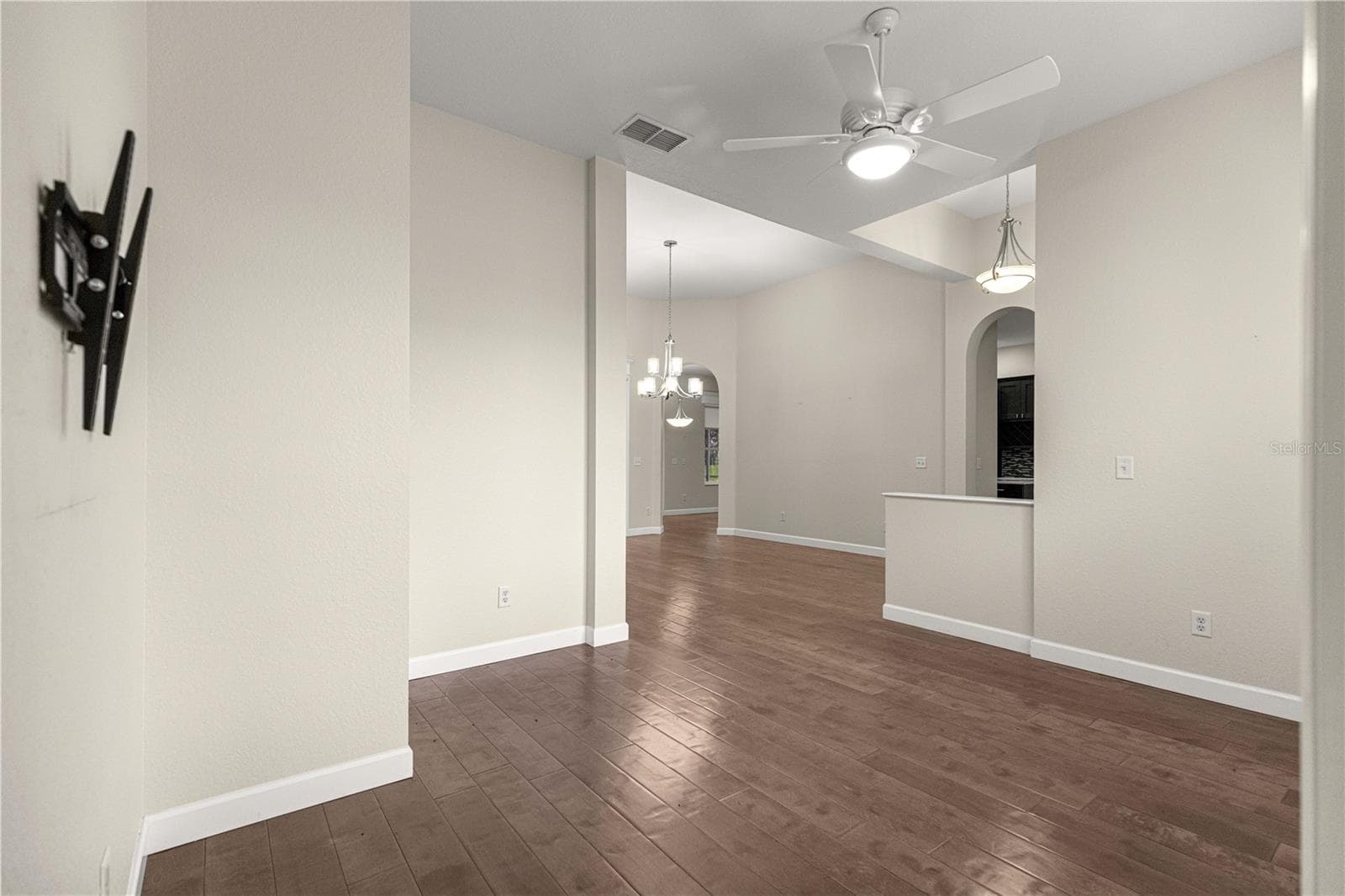 Single Family Residence at 17187 SE 116TH COURT RD, SUMMERFIELD, photo 11 of 53