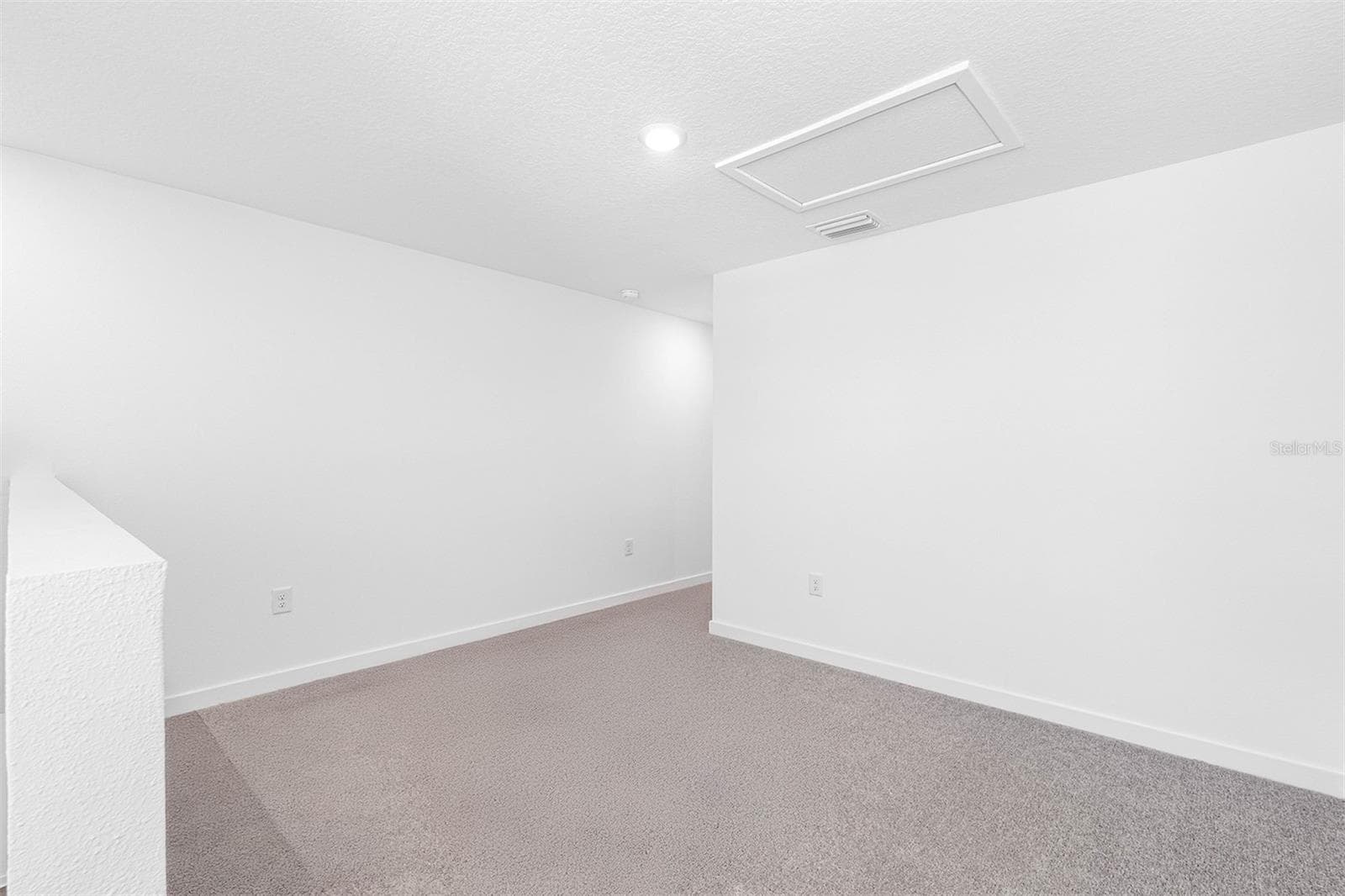 Single Family Residence at 7130 CANOPY LN, LAKELAND, photo 10 of 19
