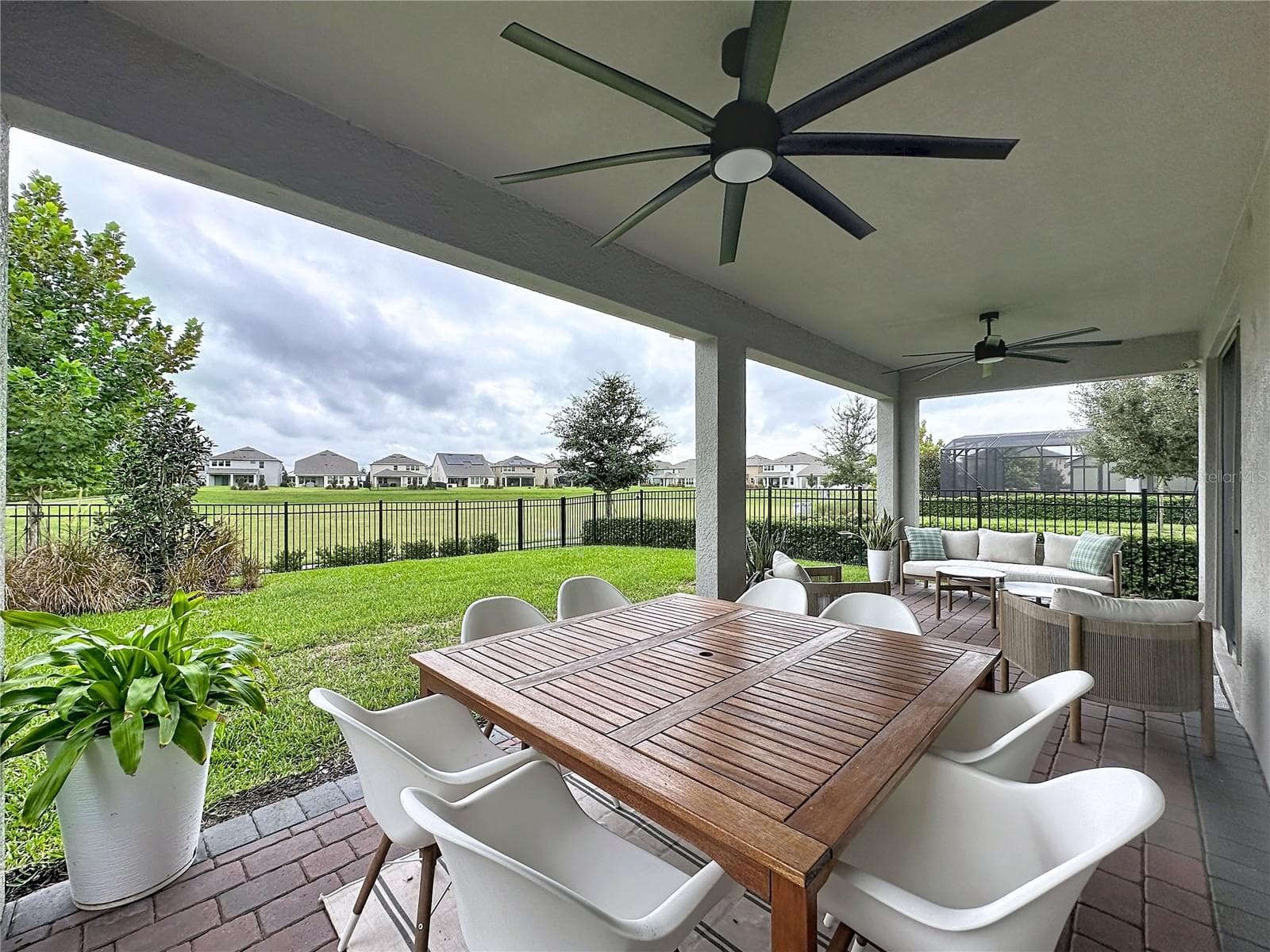 Single Family Residence at 11079 SOUND SHORE DR, WINTER GARDEN, photo 18 of 42