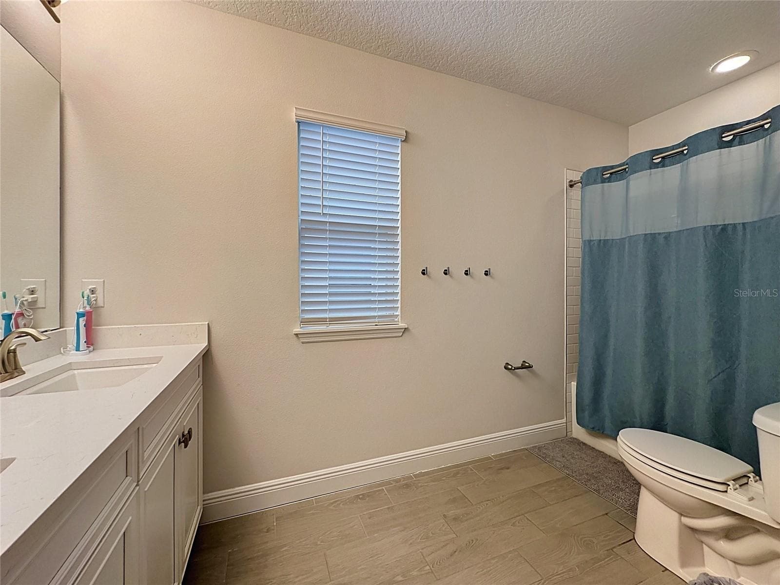 Single Family Residence at 11079 SOUND SHORE DR, WINTER GARDEN, photo 29 of 42
