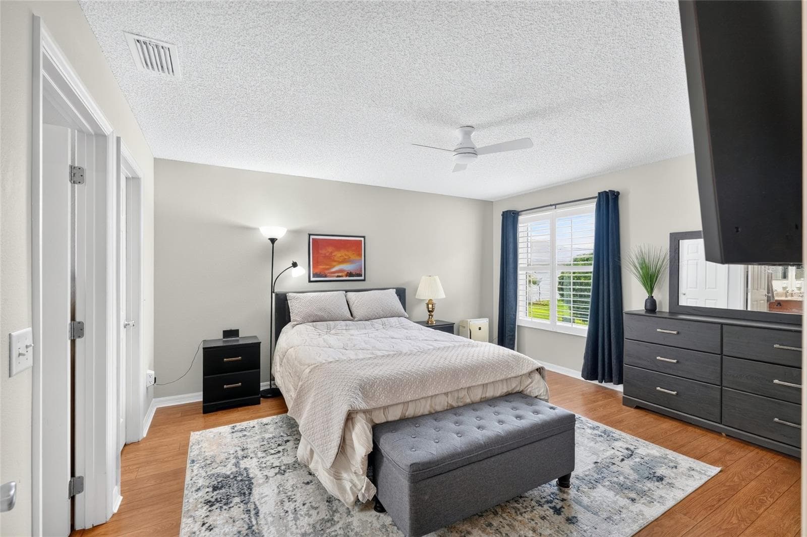 Single Family Residence at 954 BARRYMOORE LOOP, THE VILLAGES, photo 13 of 27