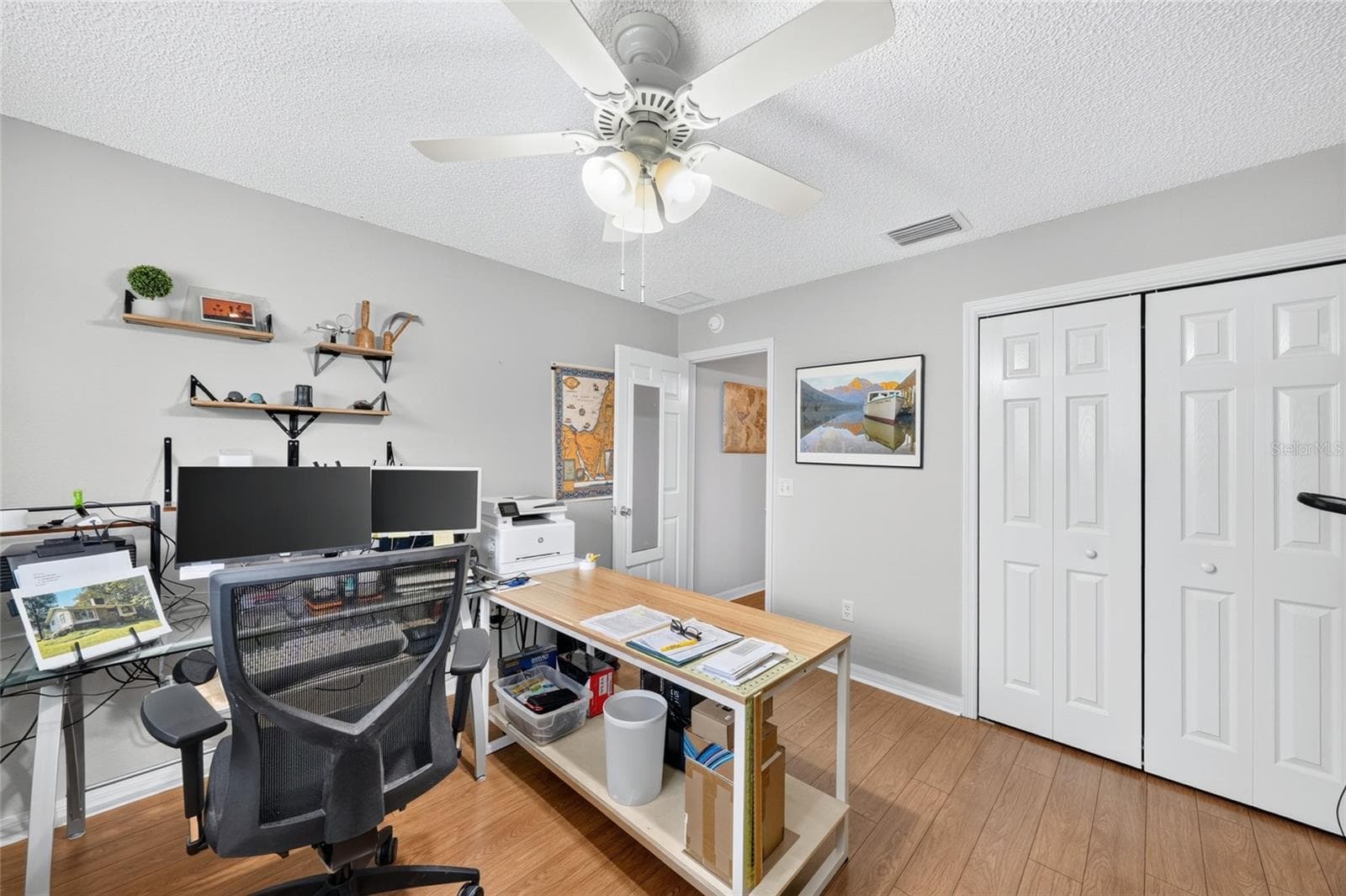 Single Family Residence at 954 BARRYMOORE LOOP, THE VILLAGES, photo 18 of 27
