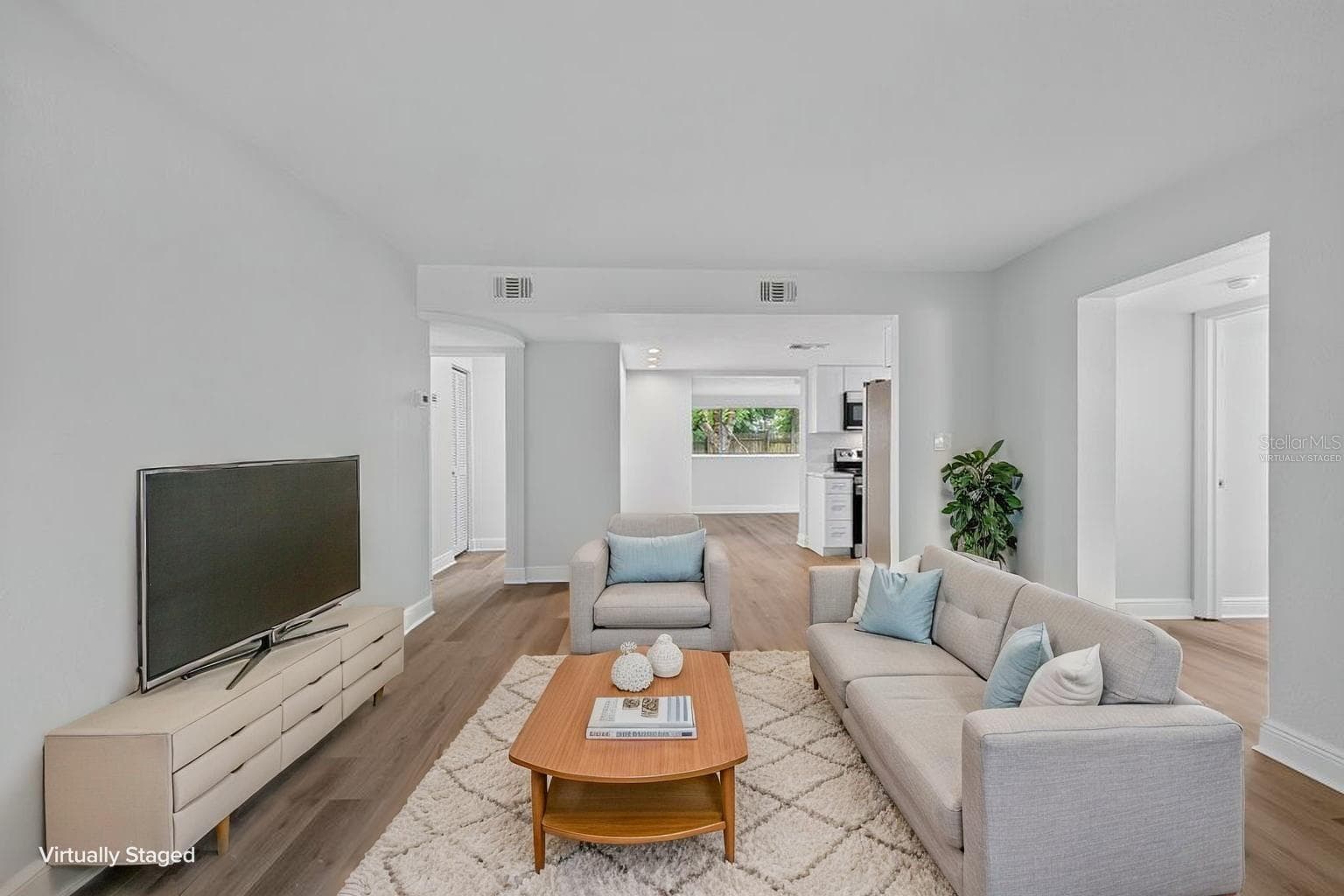 ***VIRTUALLY STAGED*** - 10528 113TH AVE, LARGO