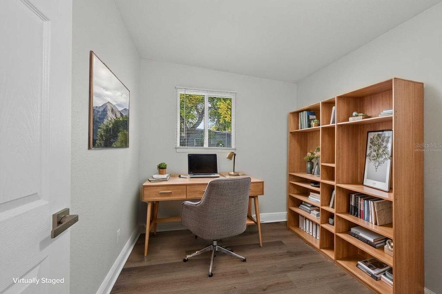 ***VIRTUALLY STAGED*** - 10528 113TH AVE, LARGO