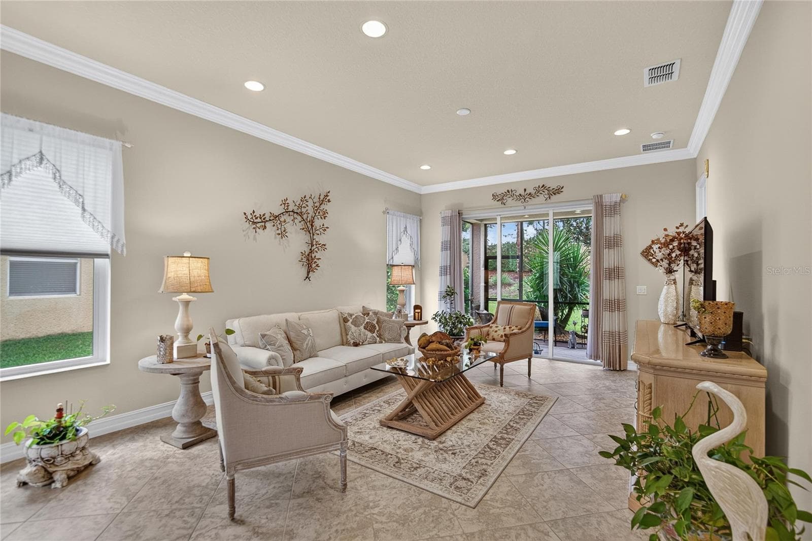Great Room View - 15906 COBBLE MILL DR, WIMAUMA