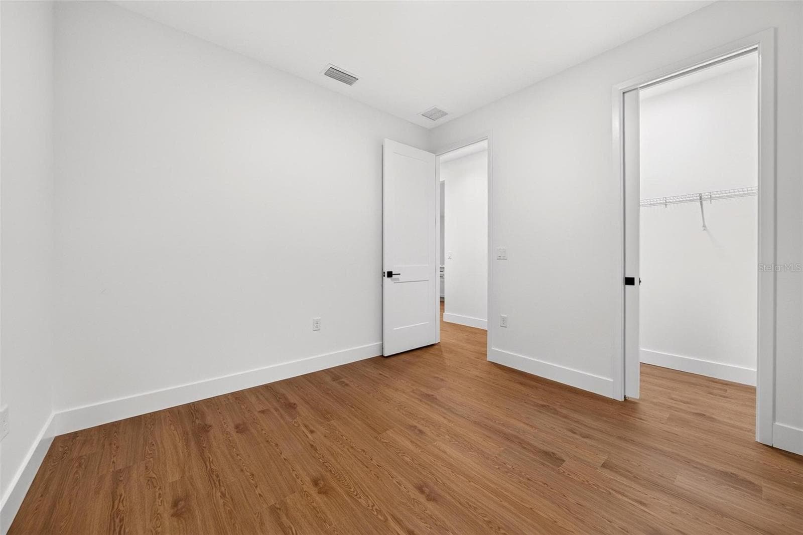 Bedroom # 2 - 381 CARRIAGE LN, LADY LAKE