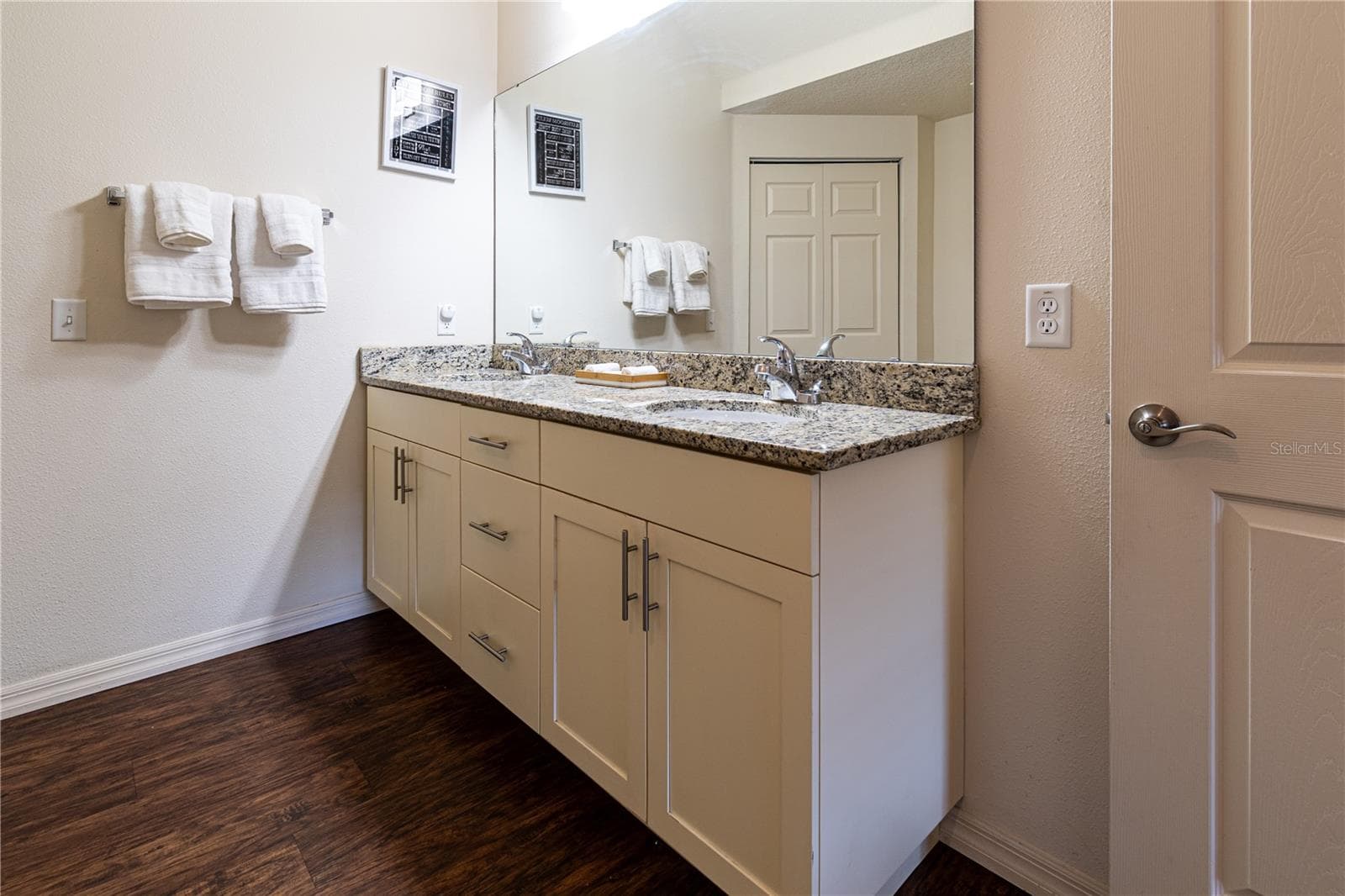 Townhouse at 8930 SHINE DR, KISSIMMEE, photo 10 of 30