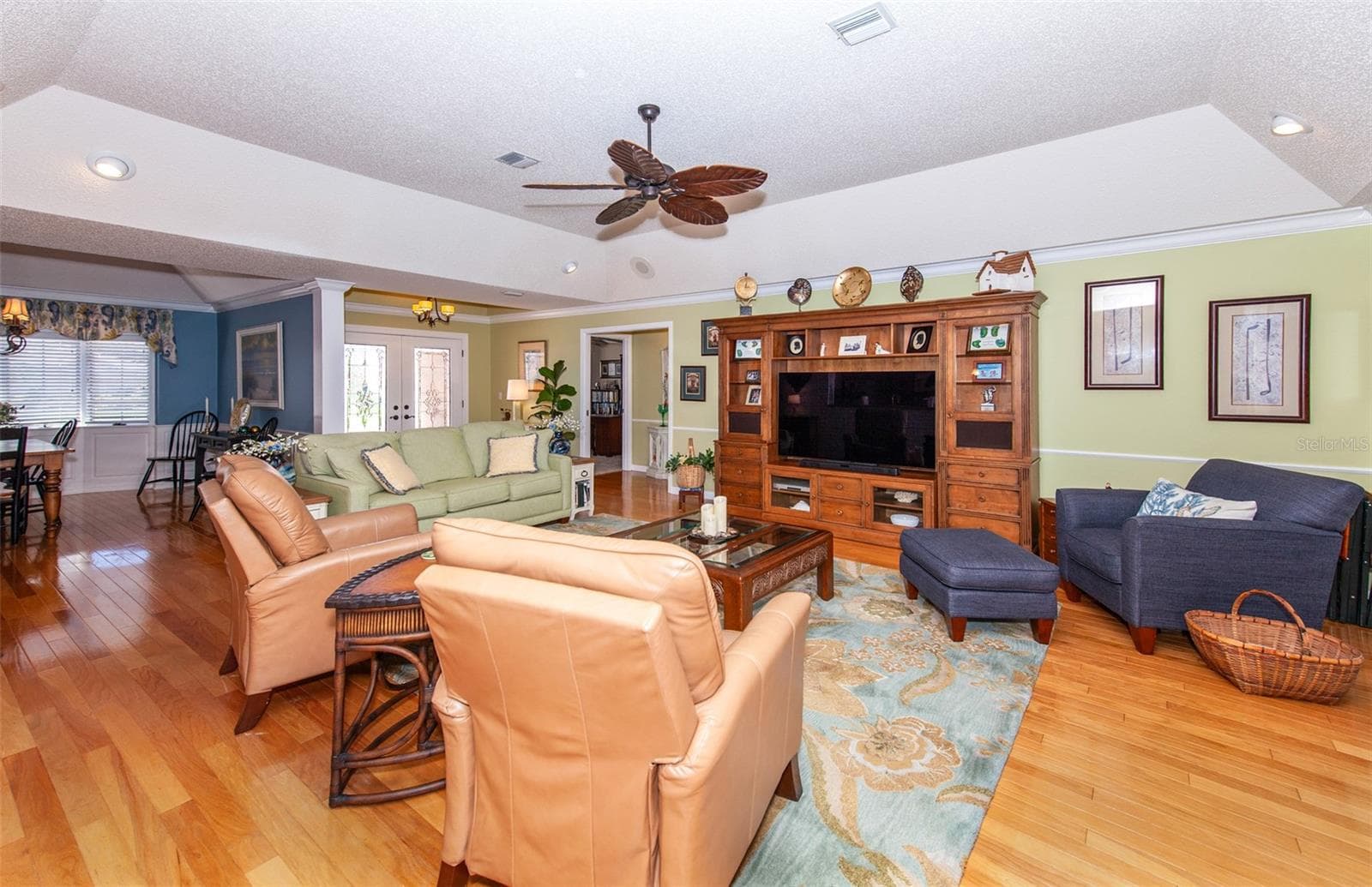 Single Family Residence at 810 CARNOUSTIE DR, VENICE, photo 20 of 77
