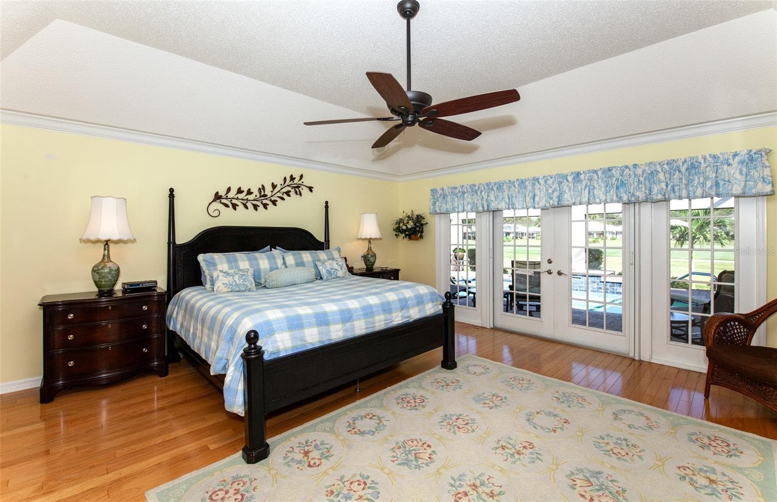 Primary bedroom - 810 CARNOUSTIE DR, VENICE