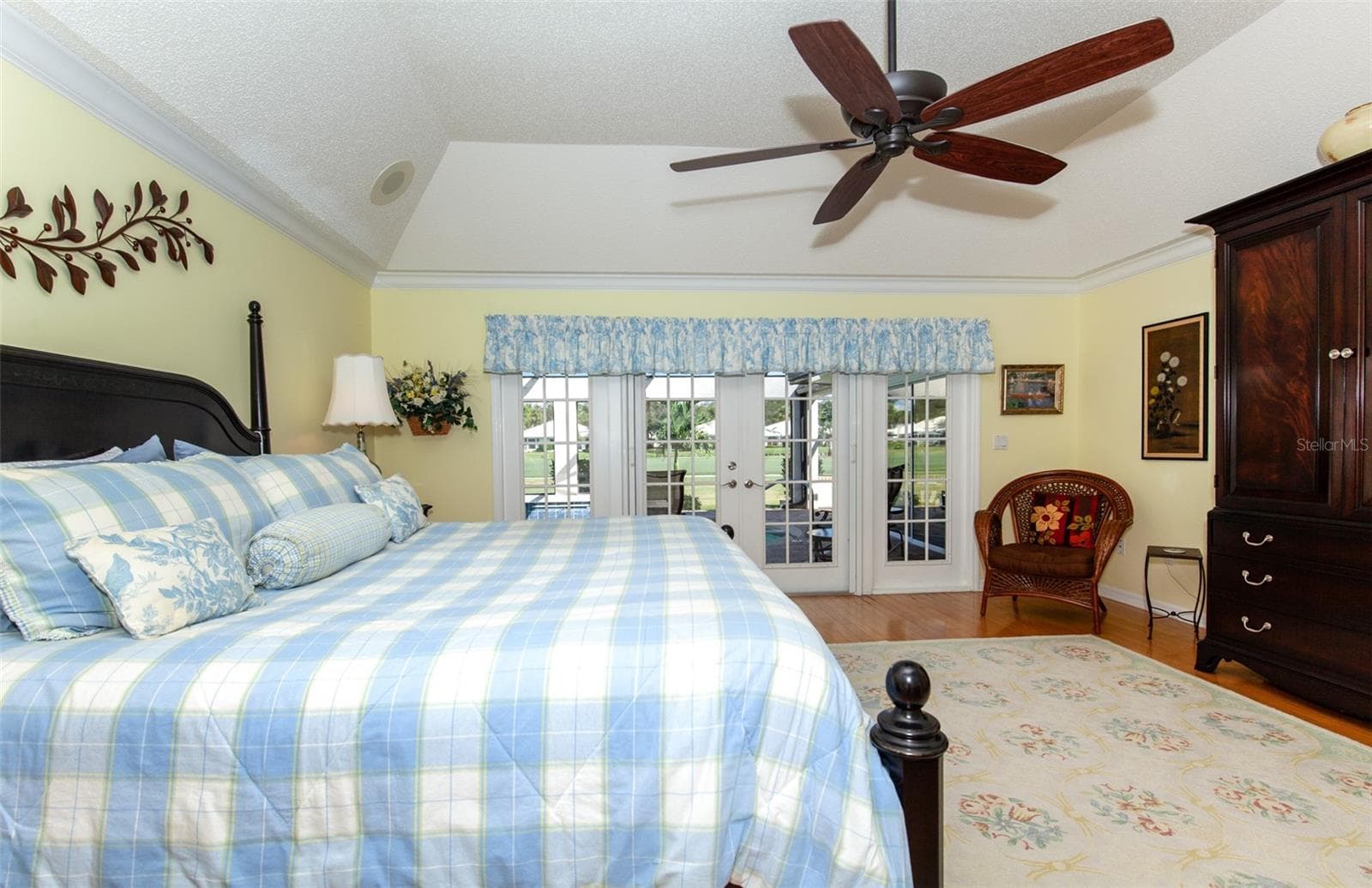 Single Family Residence at 810 CARNOUSTIE DR, VENICE, photo 38 of 77