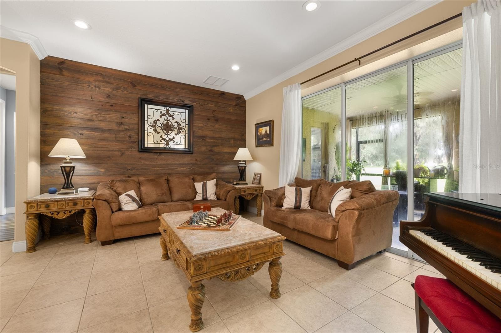 Single Family Residence at 3713 EAGLE ISLE CIR, KISSIMMEE, photo 8 of 92