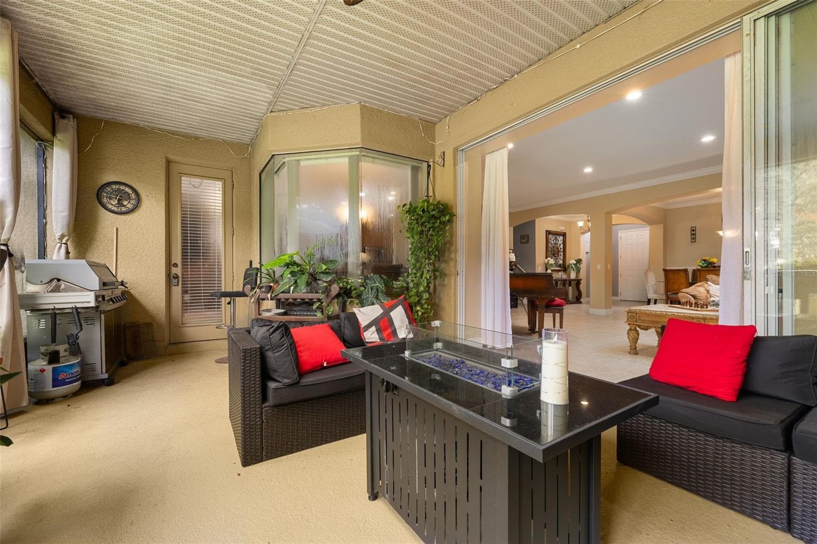 Single Family Residence at 3713 EAGLE ISLE CIR, KISSIMMEE, photo 13 of 92