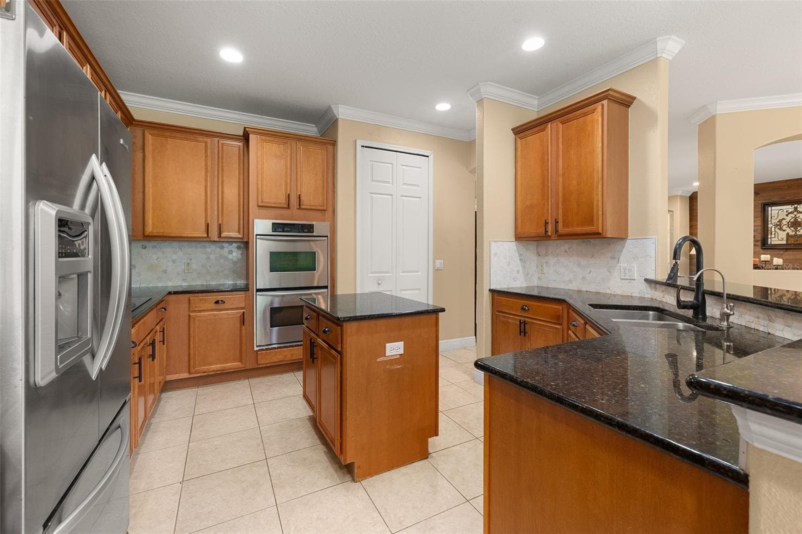 Single Family Residence at 3713 EAGLE ISLE CIR, KISSIMMEE, photo 19 of 92