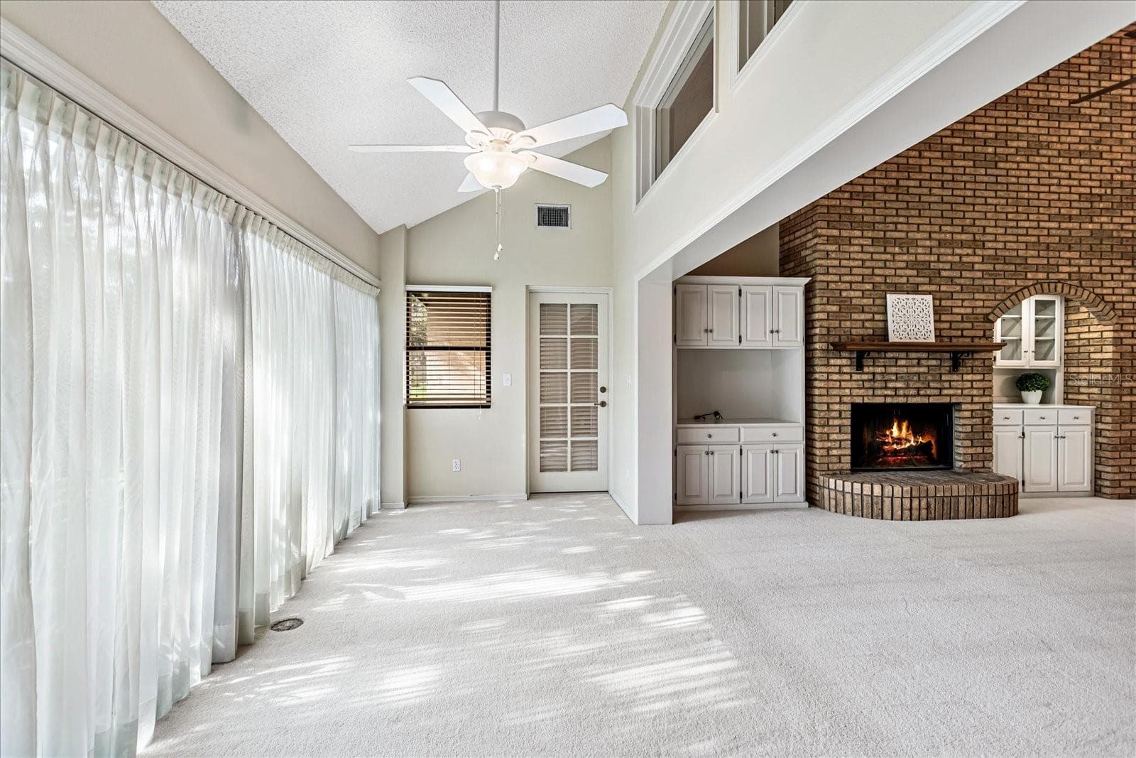 Bonus room, additional seating, office or kids play area - 179 GOLF CLUB DR, LONGWOOD