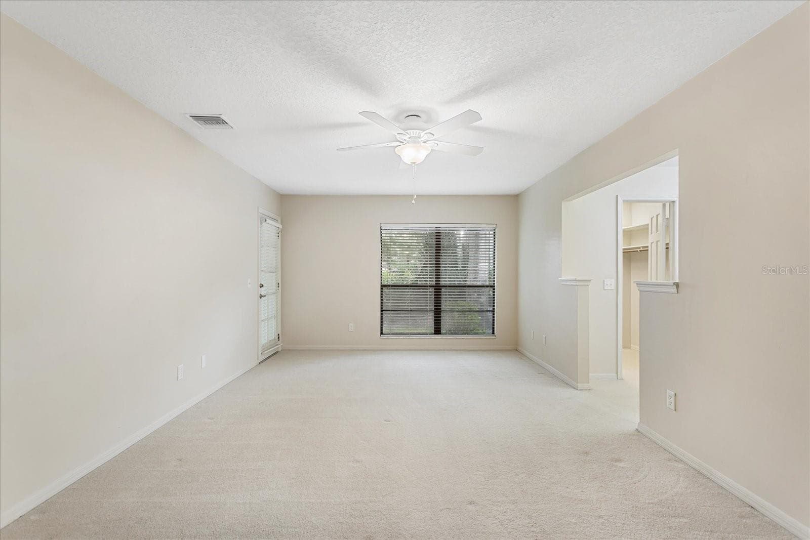 Primary suite, space for king size bed and seating area - 179 GOLF CLUB DR, LONGWOOD