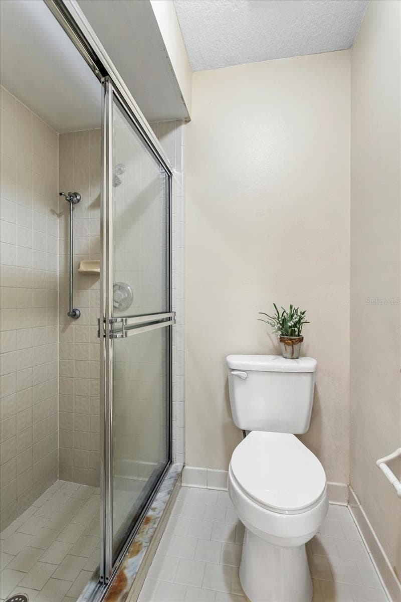 Primary En-Suite - 179 GOLF CLUB DR, LONGWOOD