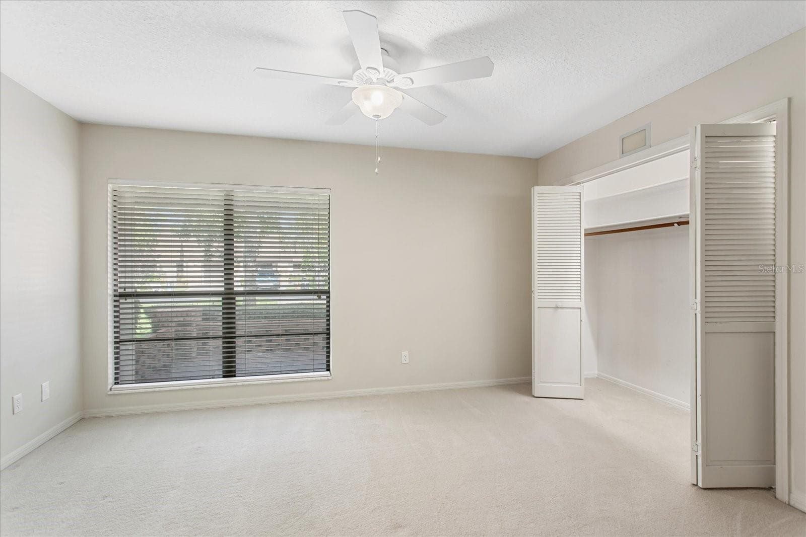 Another large bedroom - 179 GOLF CLUB DR, LONGWOOD