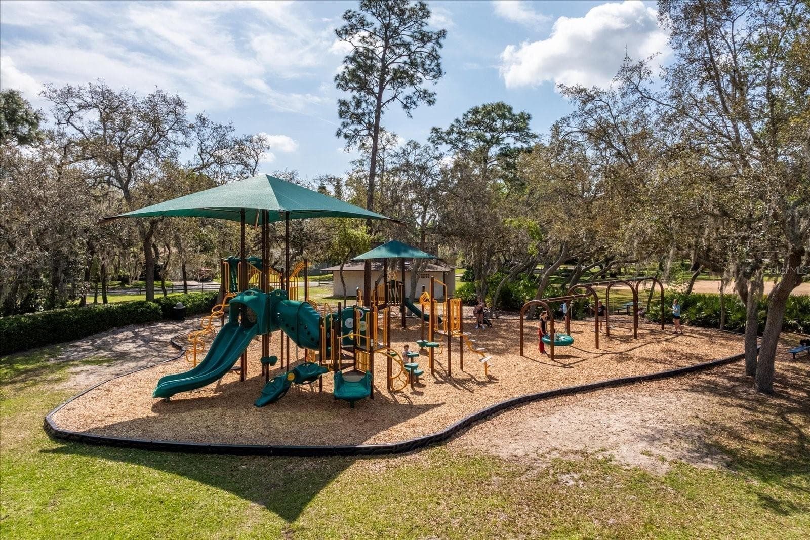 Wekiva Playground - 179 GOLF CLUB DR, LONGWOOD