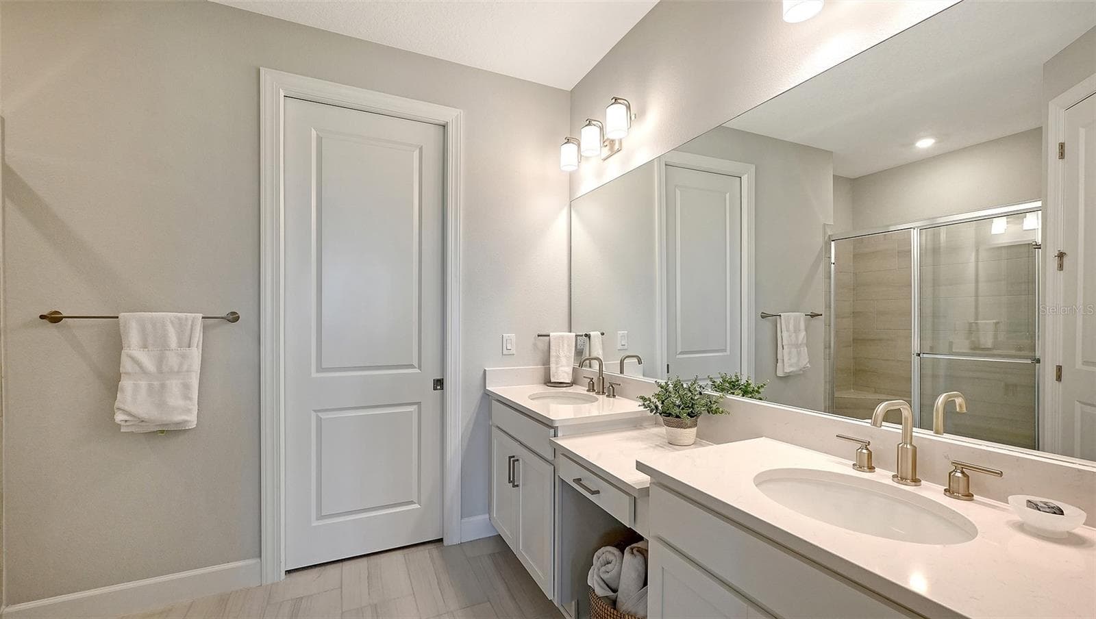 Single Family Residence at 3007 TRAMONTO CT, BRADENTON, photo 22 of 90