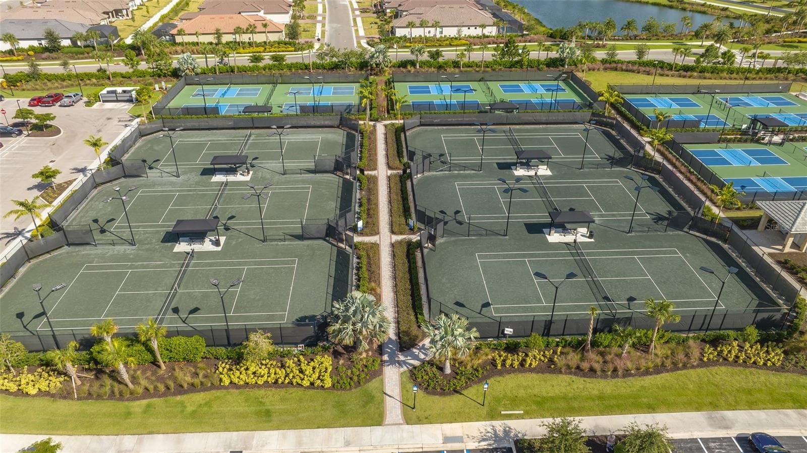 Single Family Residence at 3007 TRAMONTO CT, BRADENTON, photo 38 of 90