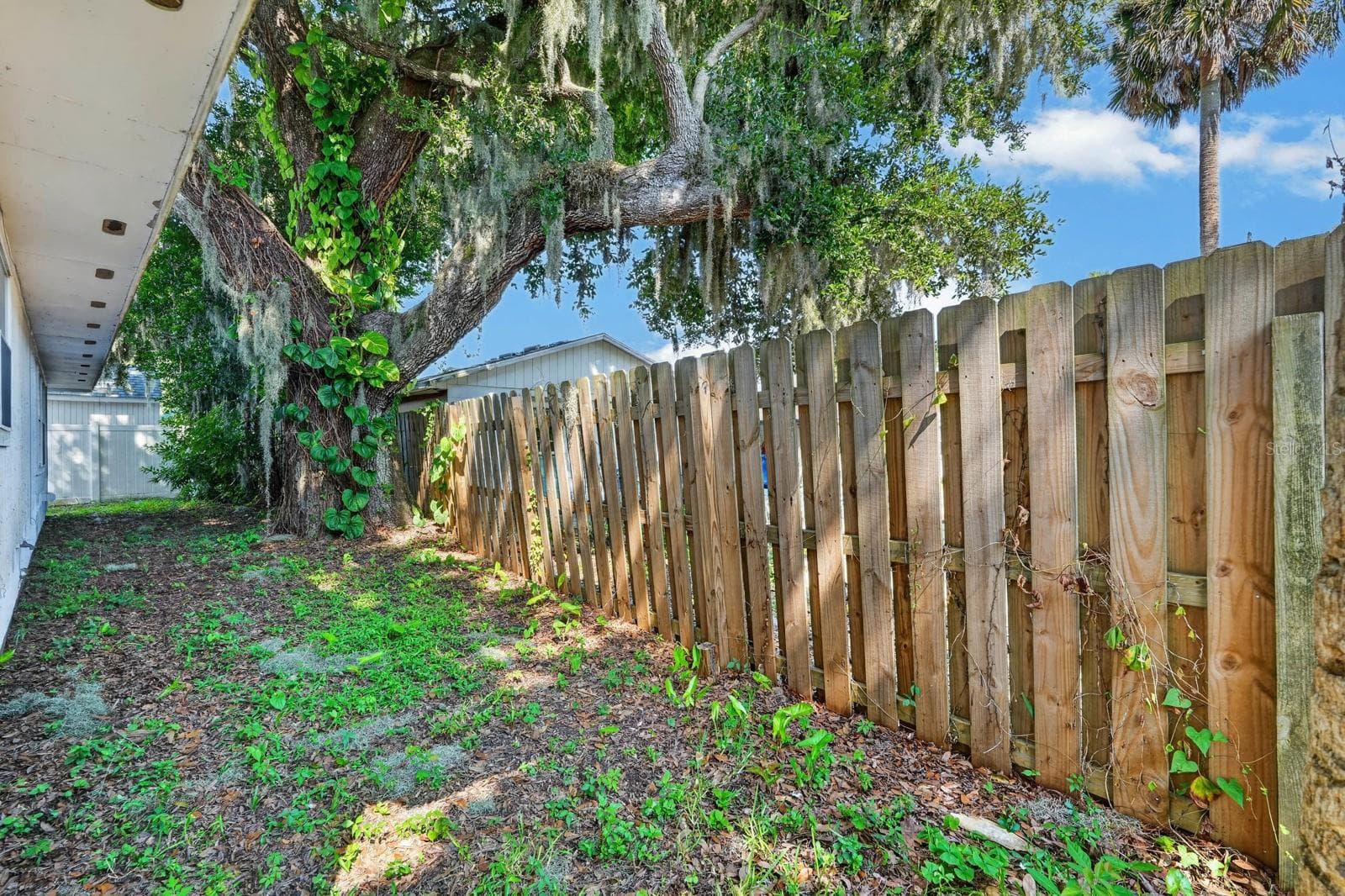 Single Family Residence at 119 BIGELOW DR, EDGEWATER, photo 24 of 28