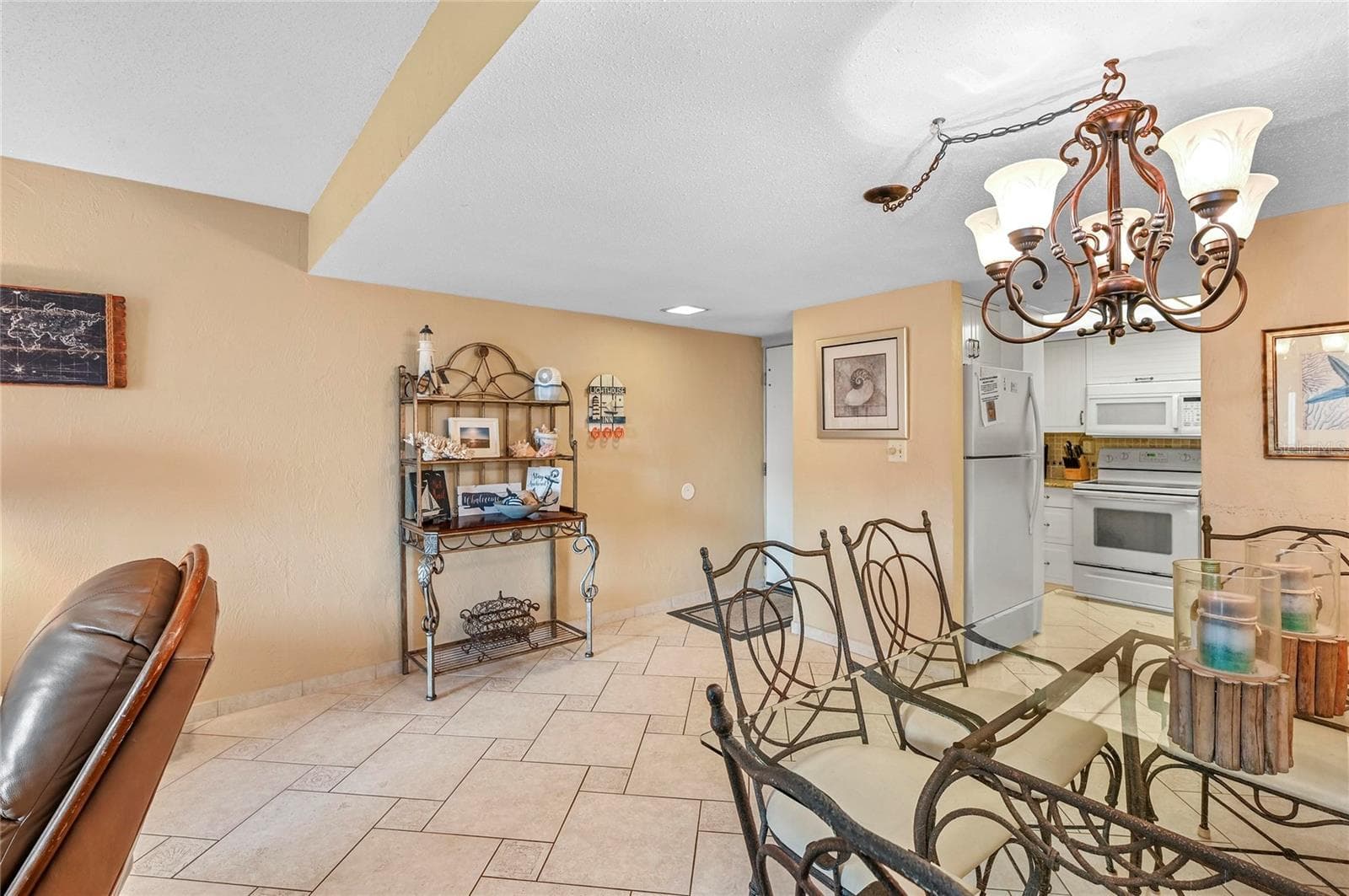 Condominium at 4175 S ATLANTIC AVE #204, NEW SMYRNA BEACH, photo 4 of 35