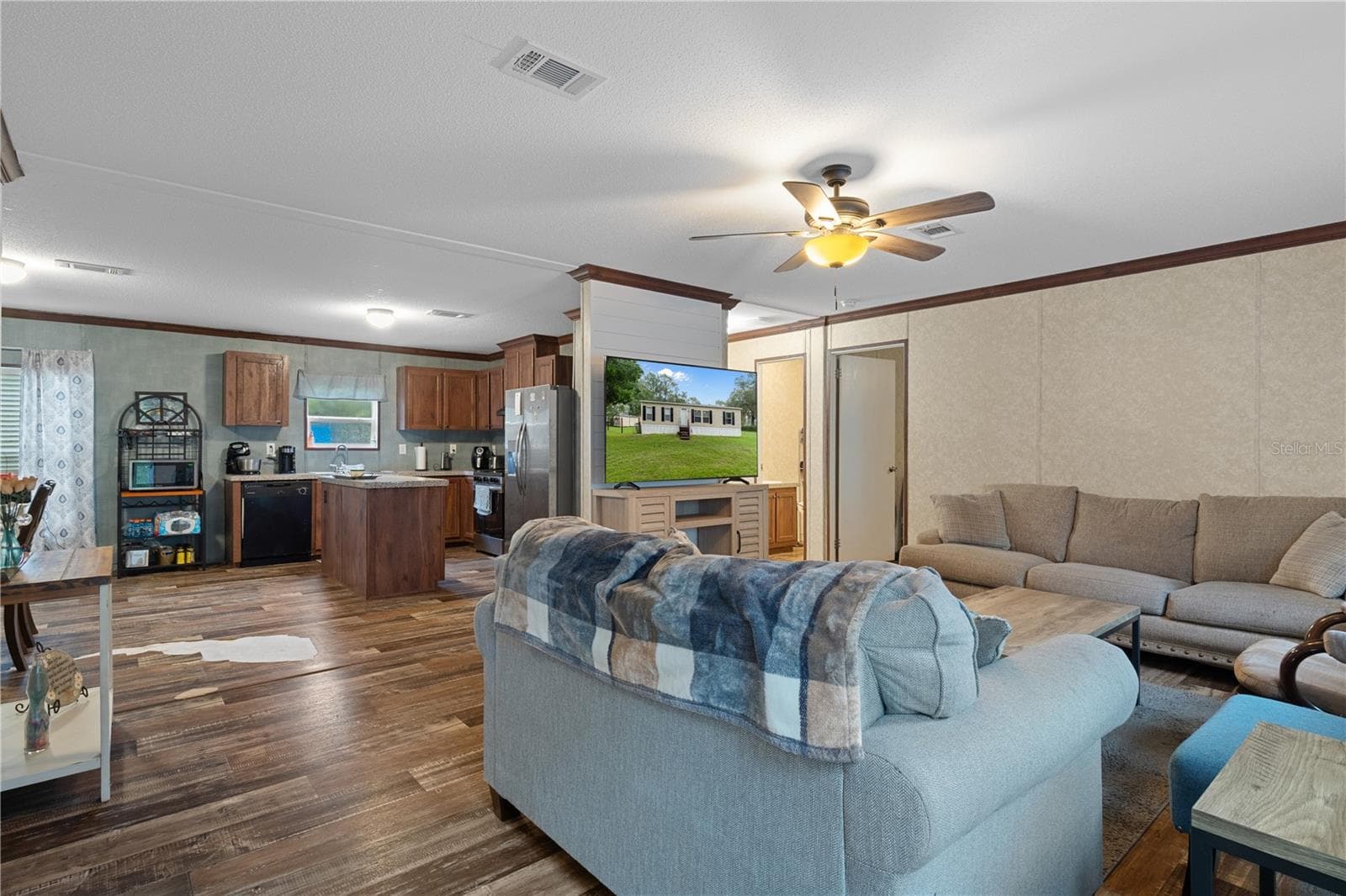 Manufactured Home at 6983 W CYRUS ST, CRYSTAL RIVER, photo 7 of 31
