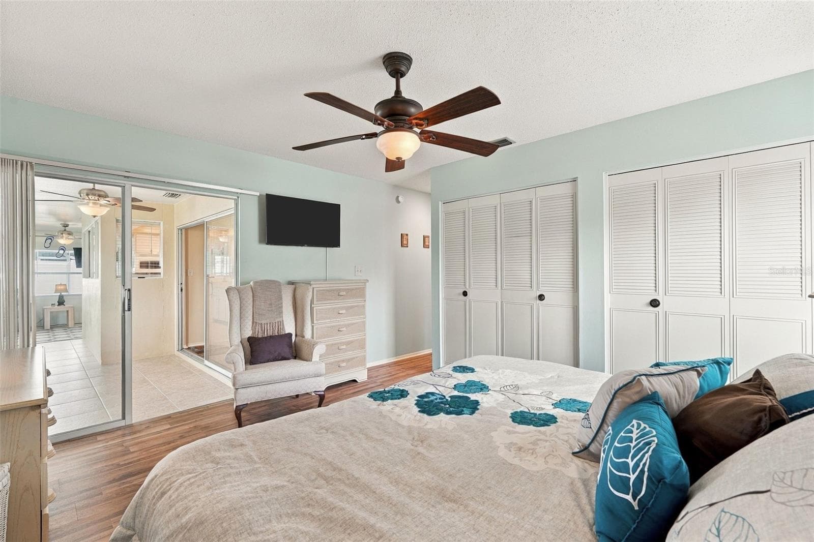 Single Family Residence at 13528 OVERTON AVE, PORT CHARLOTTE, photo 16 of 22