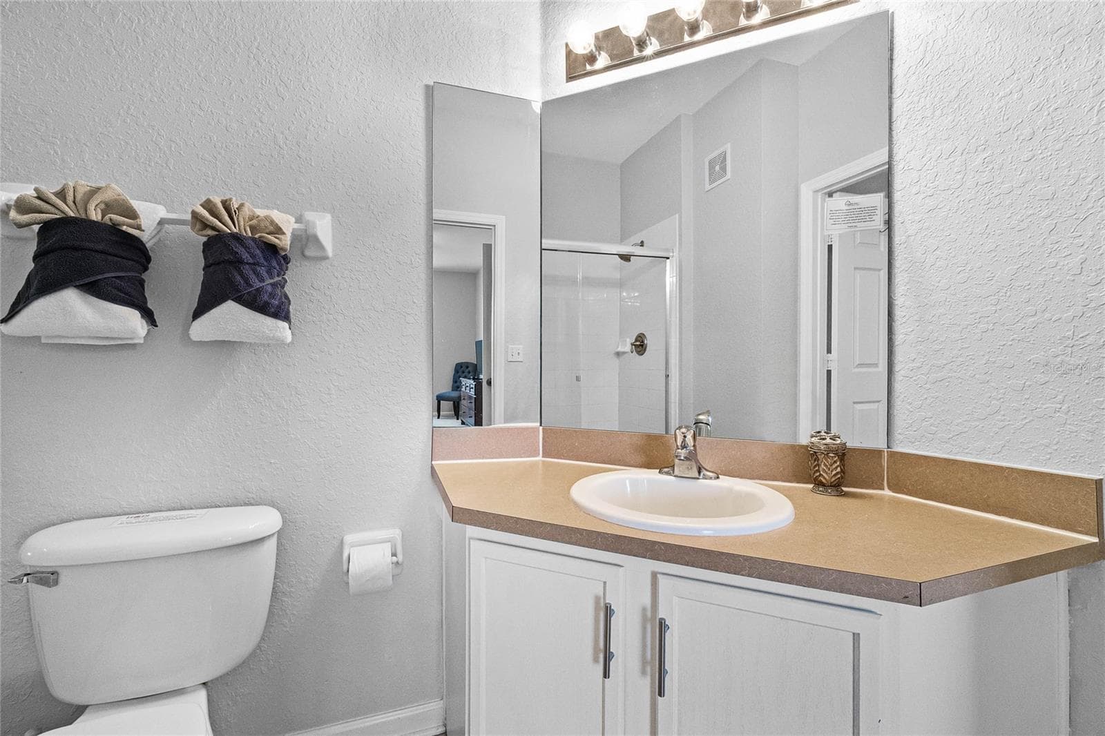 Condominium at 2778 ALMATON LOOP #401, KISSIMMEE, photo 31 of 62