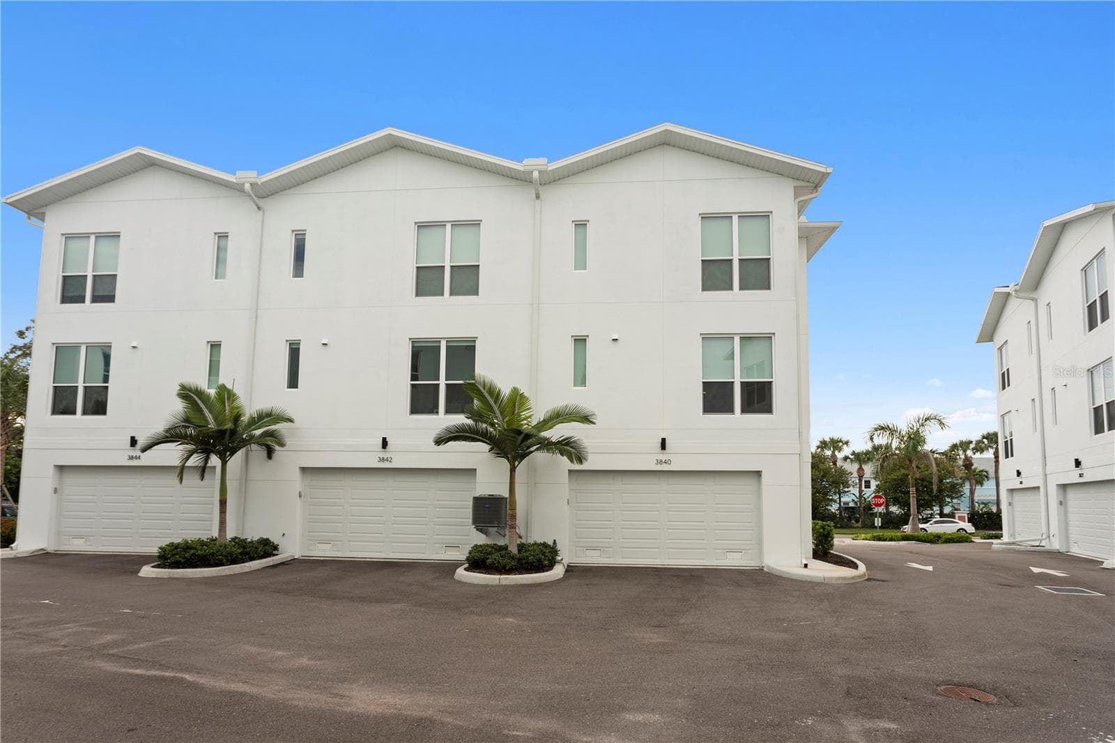 Townhouse at 3826 POMPANO DR SE, ST PETERSBURG, photo 35 of 37