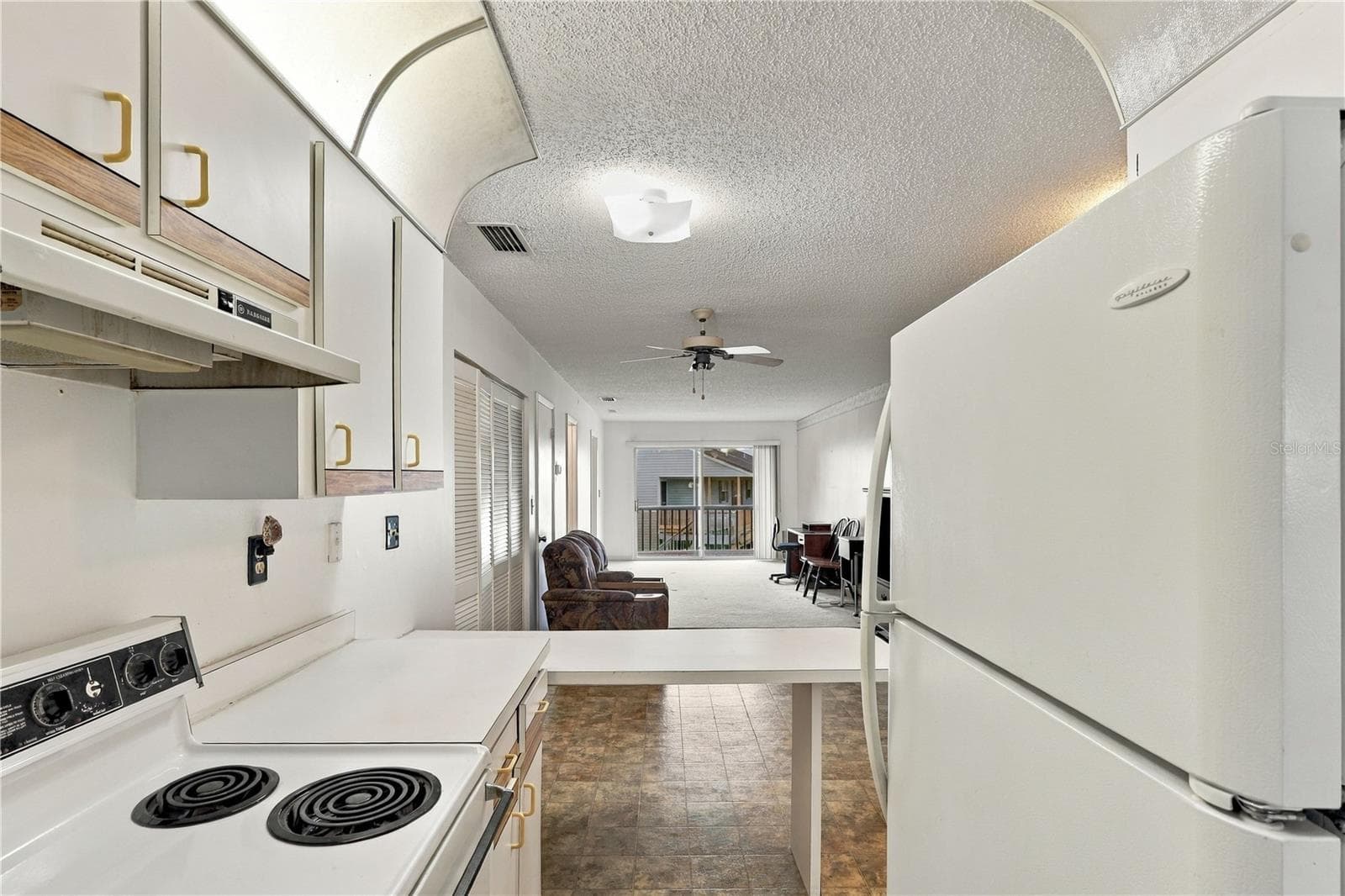 Condominium at 313 DIRKSEN DR #F13, DEBARY, photo 17 of 24