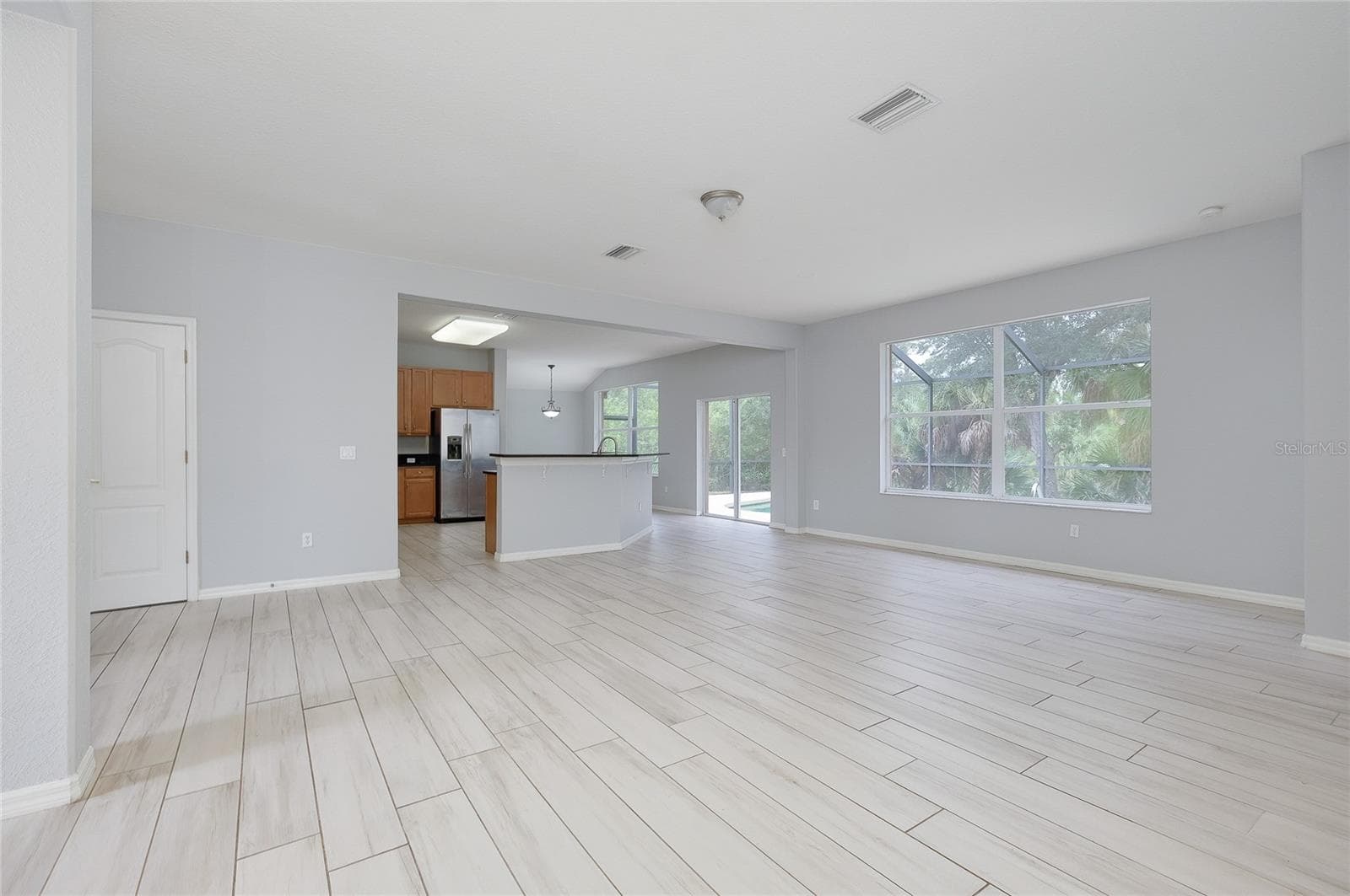 Single Family Residence at 415 KINDRED BLVD, PORT CHARLOTTE, photo 7 of 67